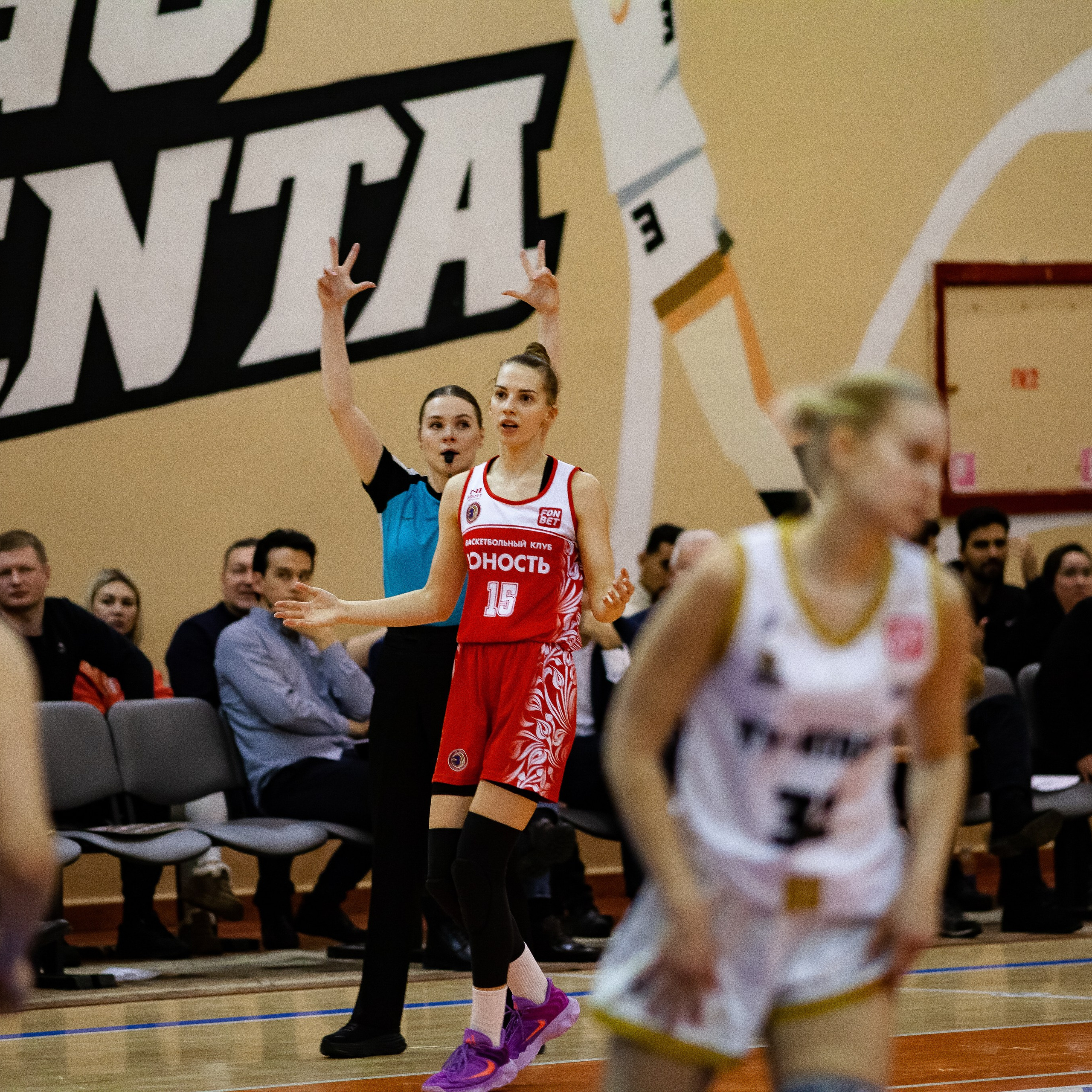 ЧГУ-Атланта — Юность 1 игра. Фотография