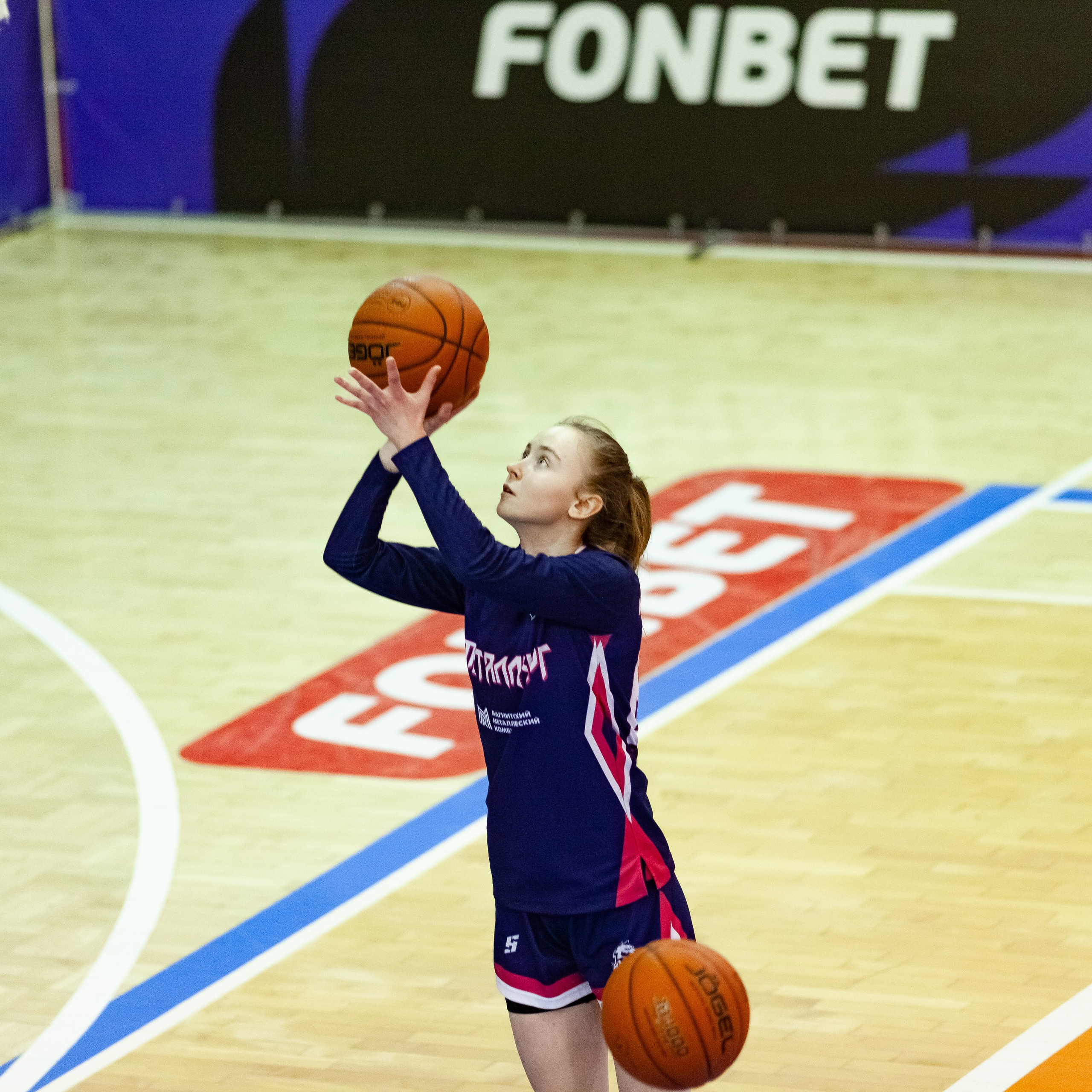 ЧГУ-Атланта — Металлург 3 игра. Фотография