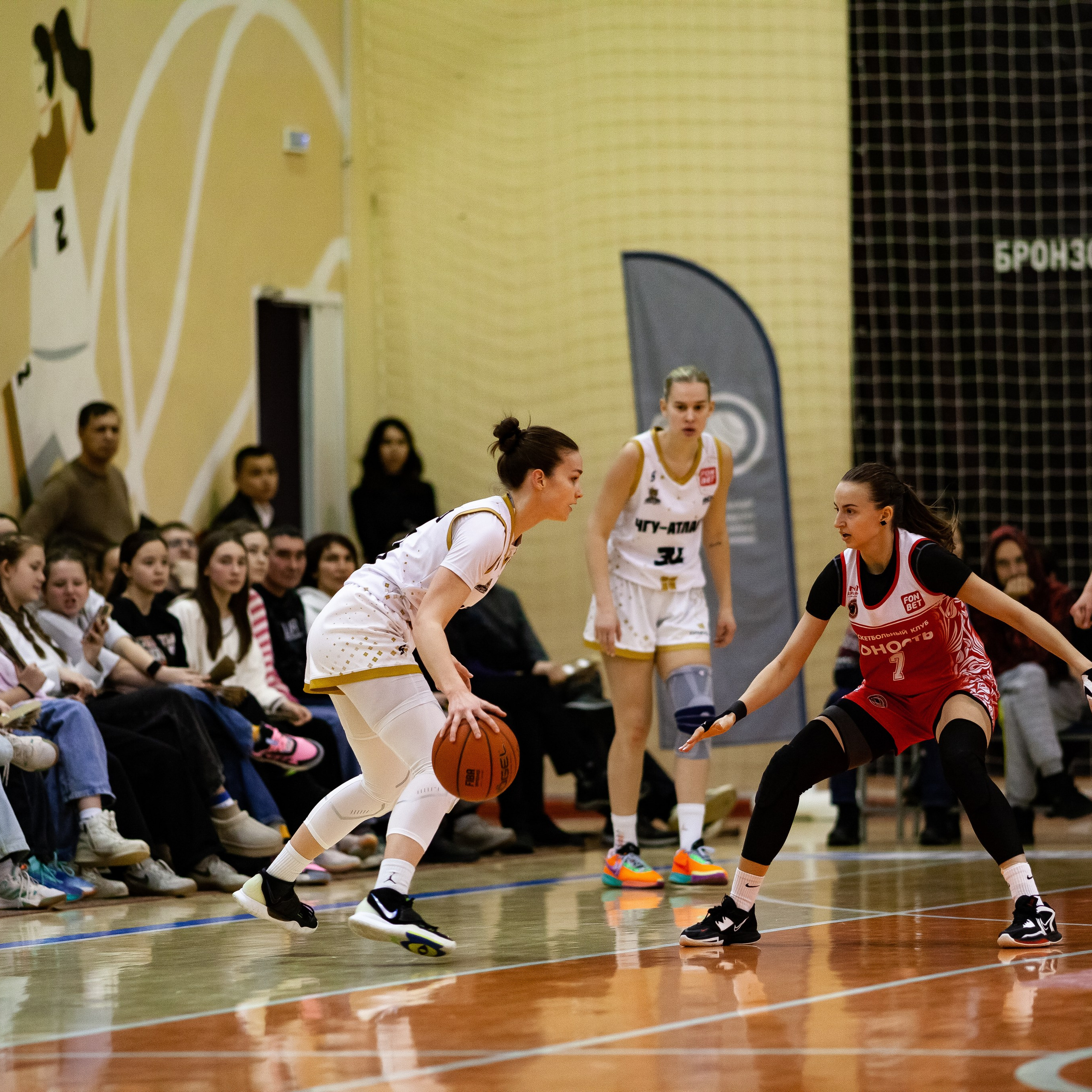 ЧГУ-Атланта — Юность 1 игра. Фотография