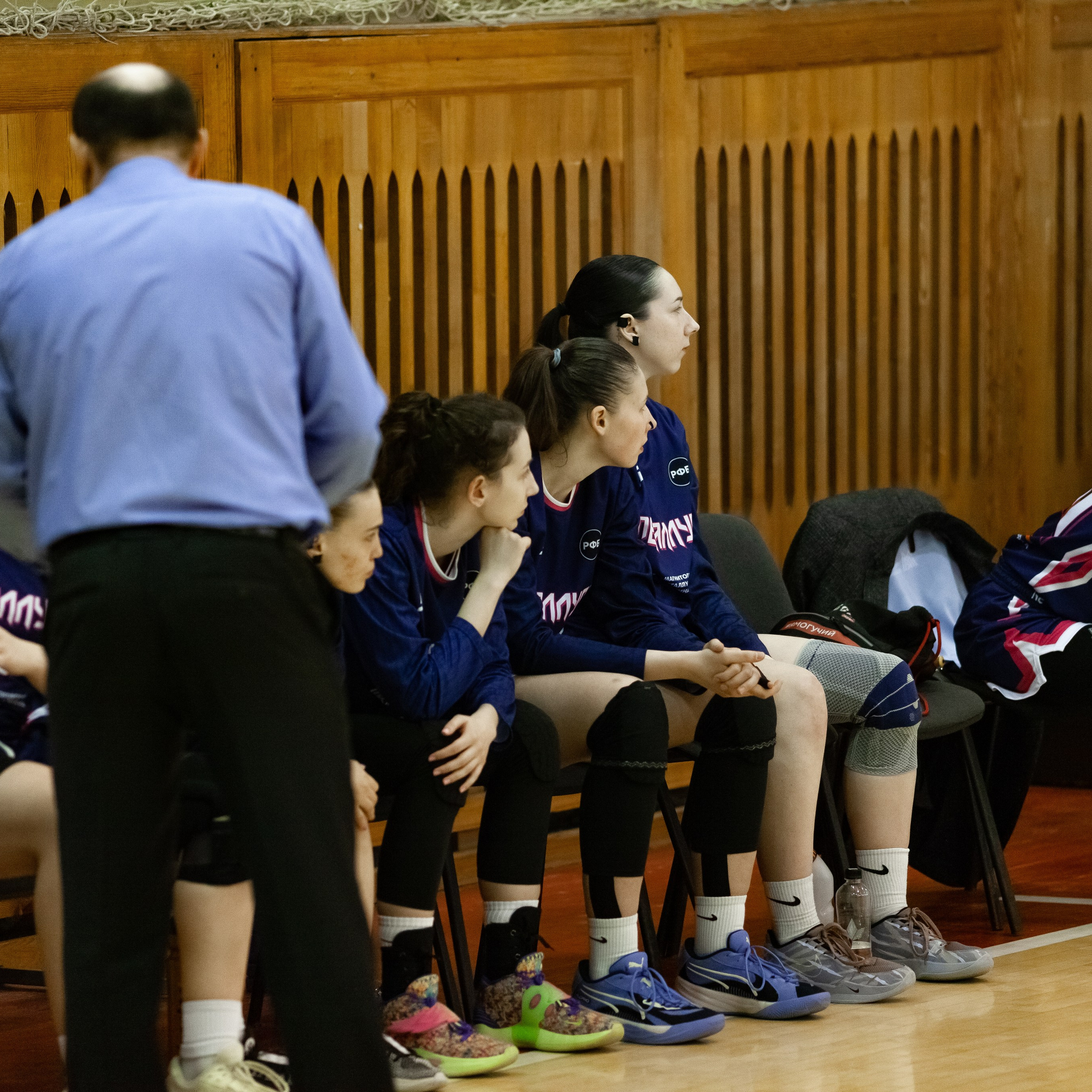 ЧГУ-Атланта — Металлург 3 игра. Фотография