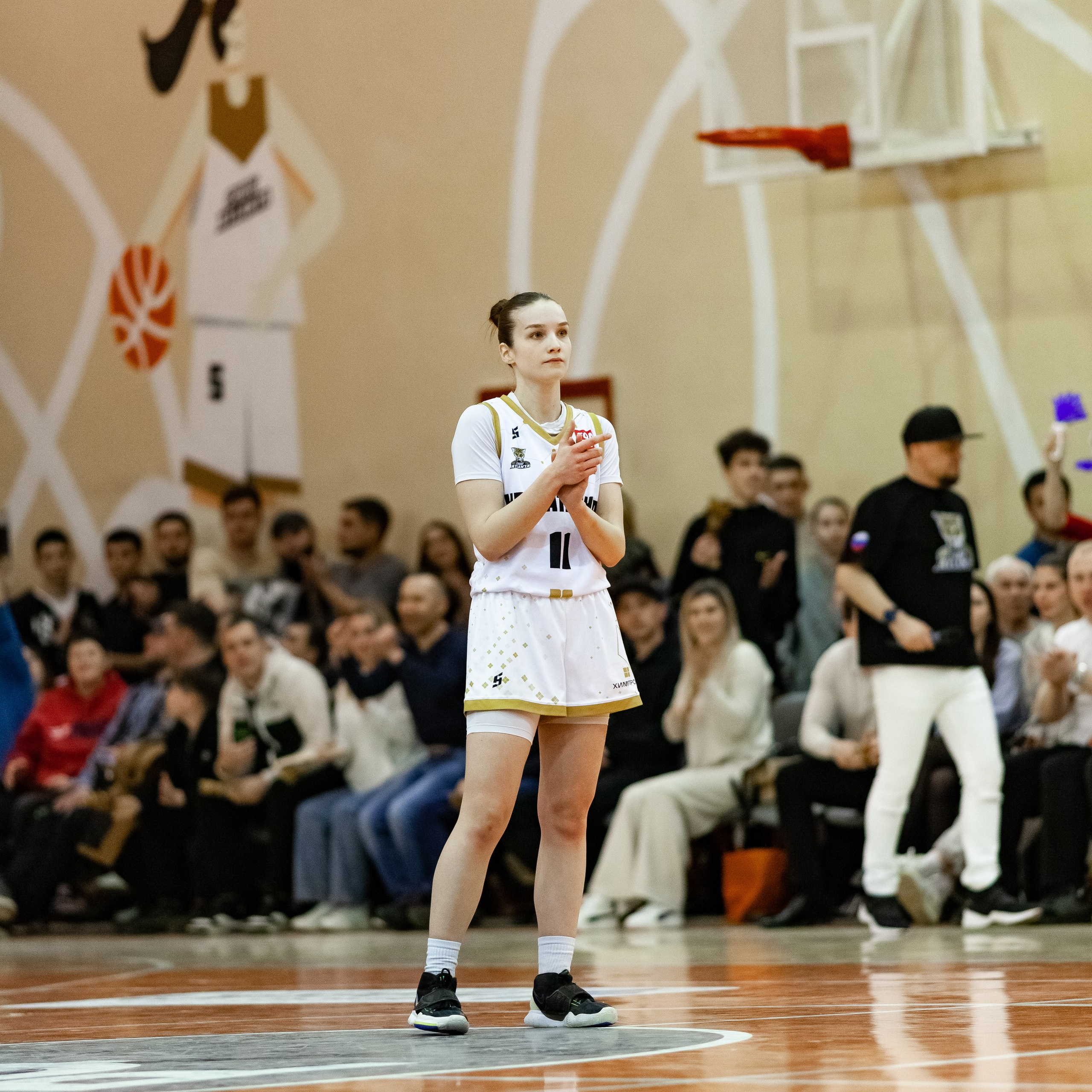 ЧГУ-Атланта — Металлург 3 игра. Фотография