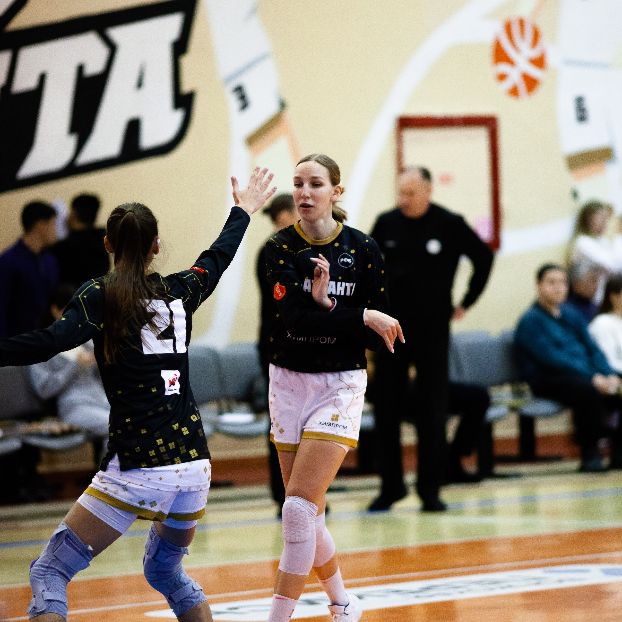 ЧГУ-Атланта — Юность 1 игра. Фотография