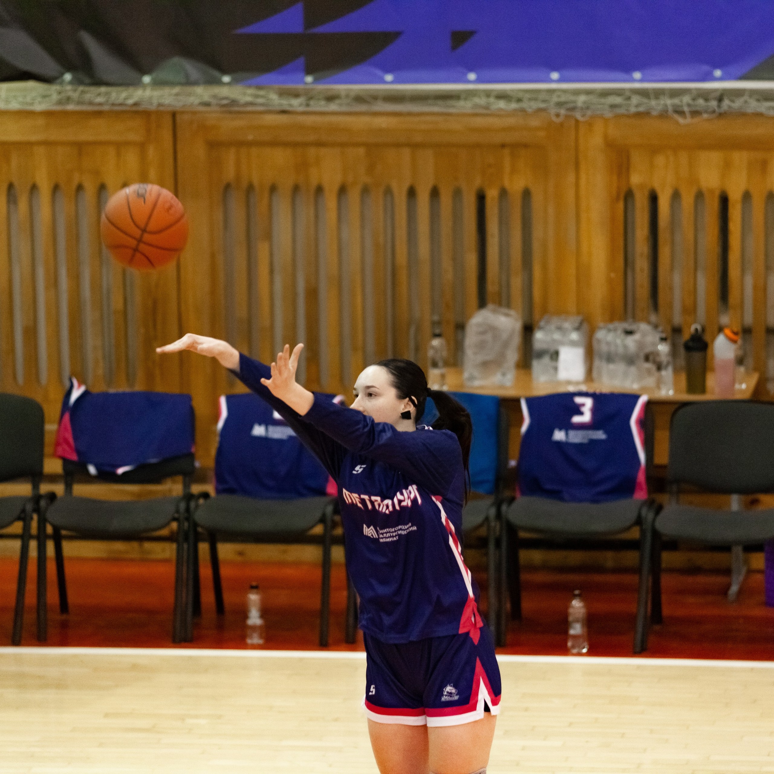 ЧГУ-Атланта — Металлург 3 игра. Фотография