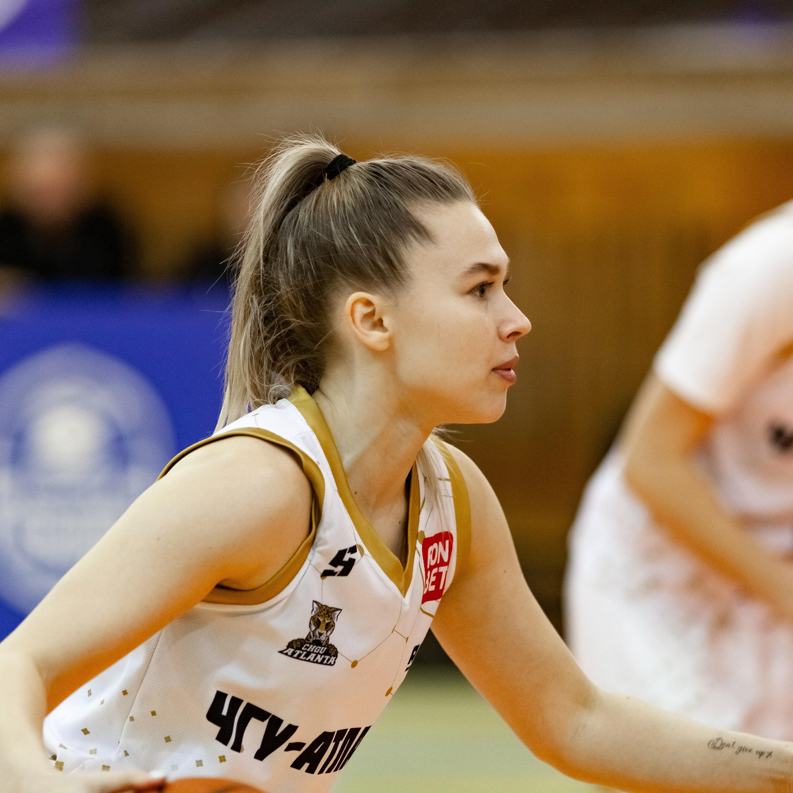 ЧГУ-Атланта — Металлург 3 игра. Фотография