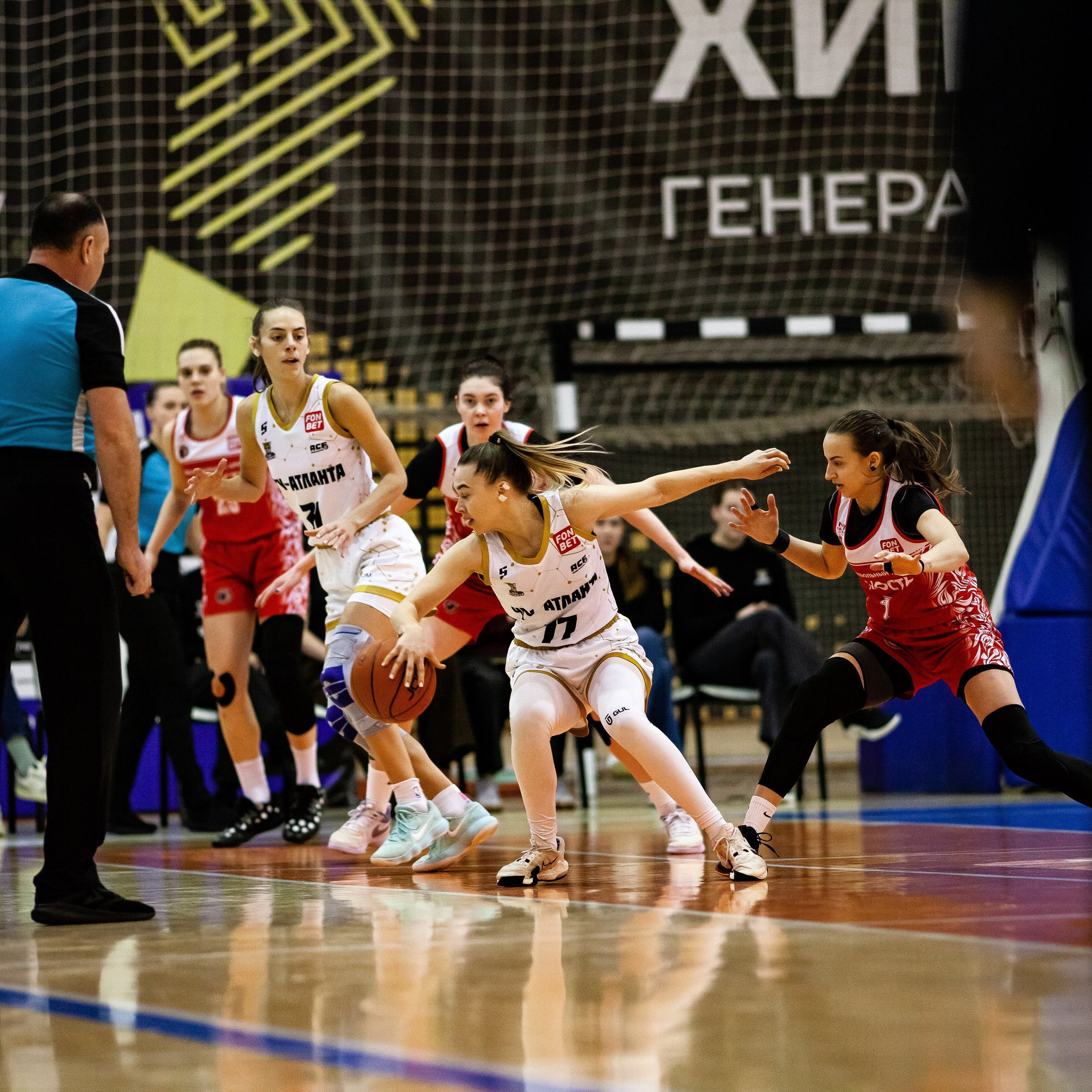 ЧГУ-Атланта — Юность 1 игра. Фотография