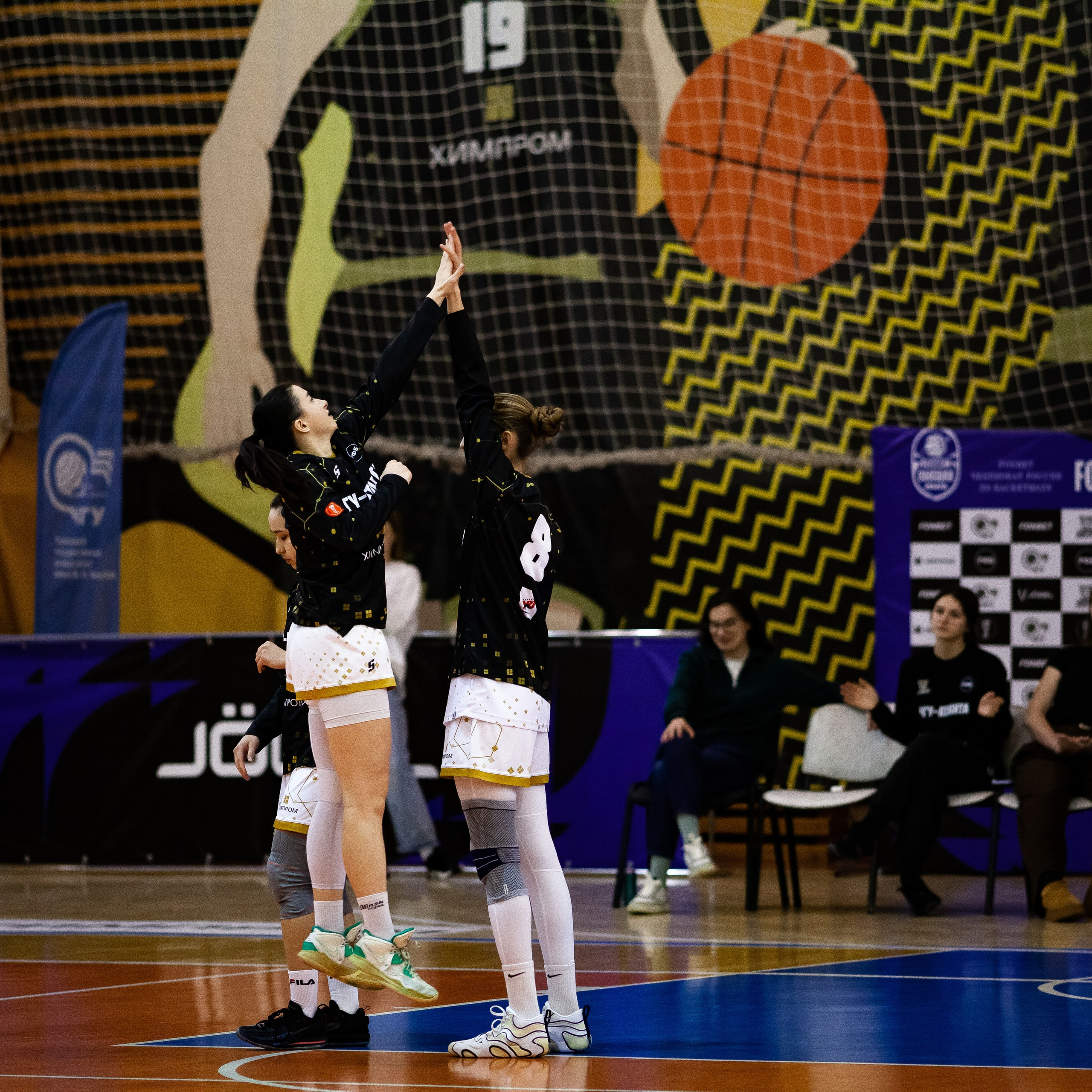 ЧГУ-Атланта — Юность 1 игра. Фотография