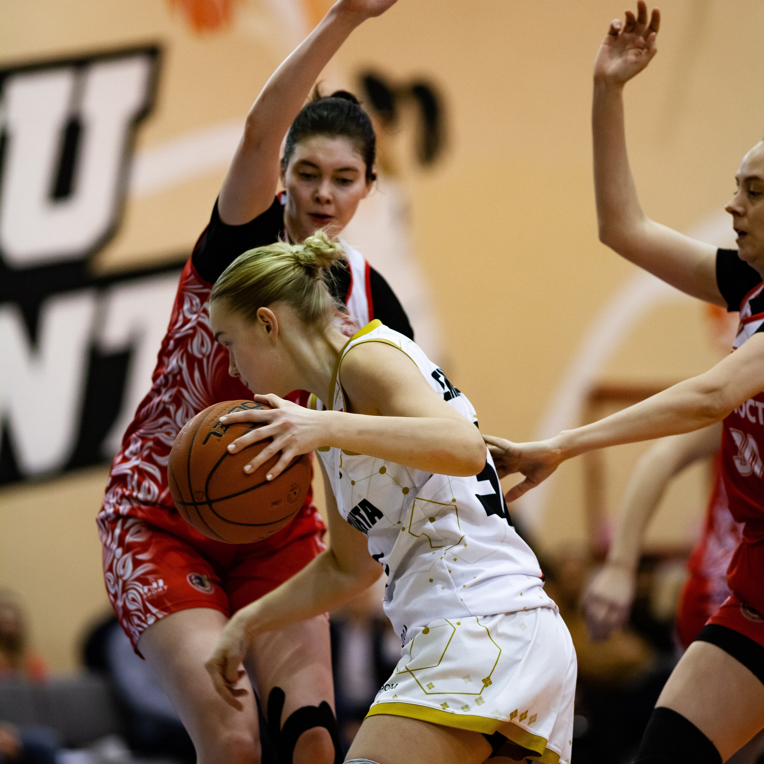 ЧГУ-Атланта — Юность 1 игра. Фотография