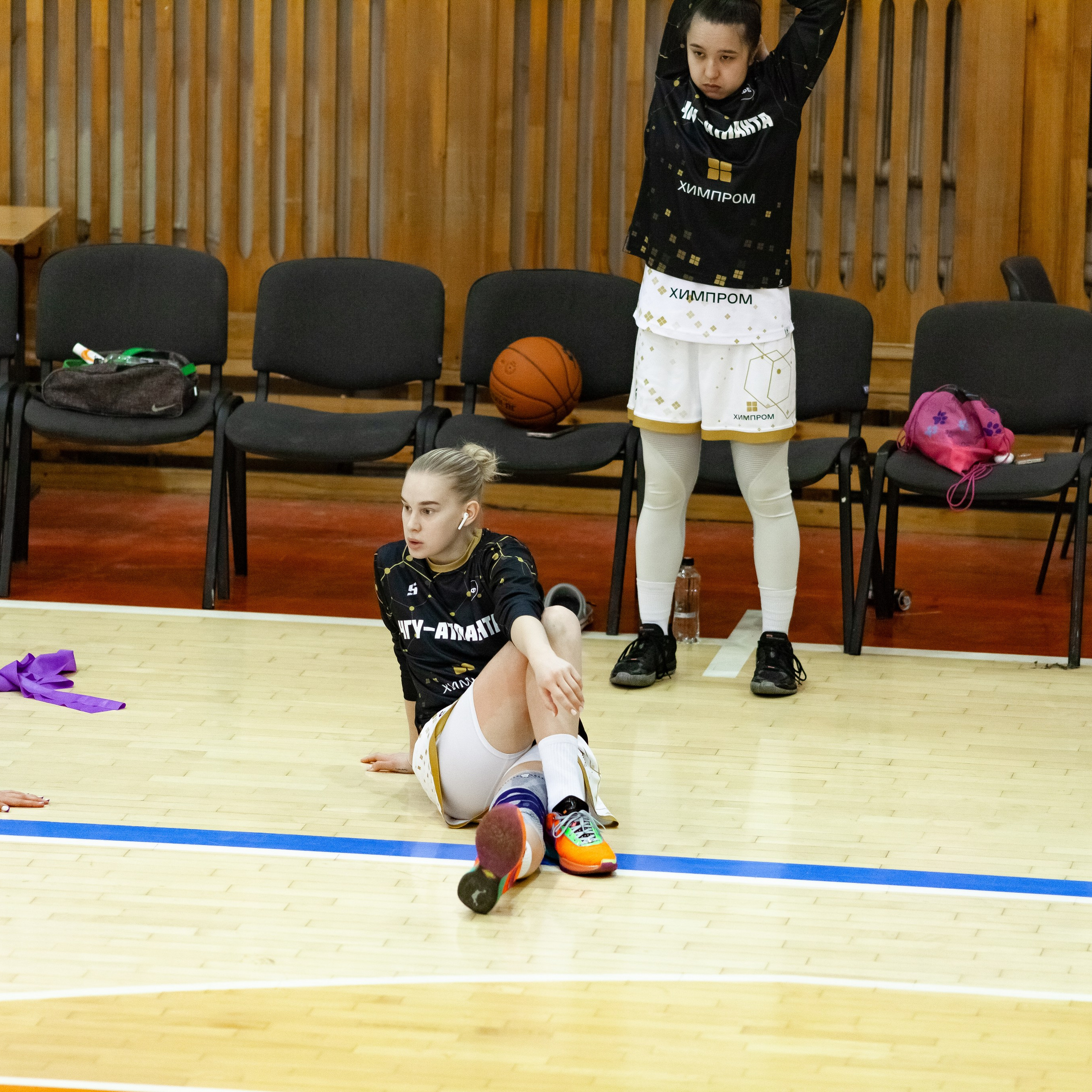 ЧГУ-Атланта — Металлург 3 игра. Фотография