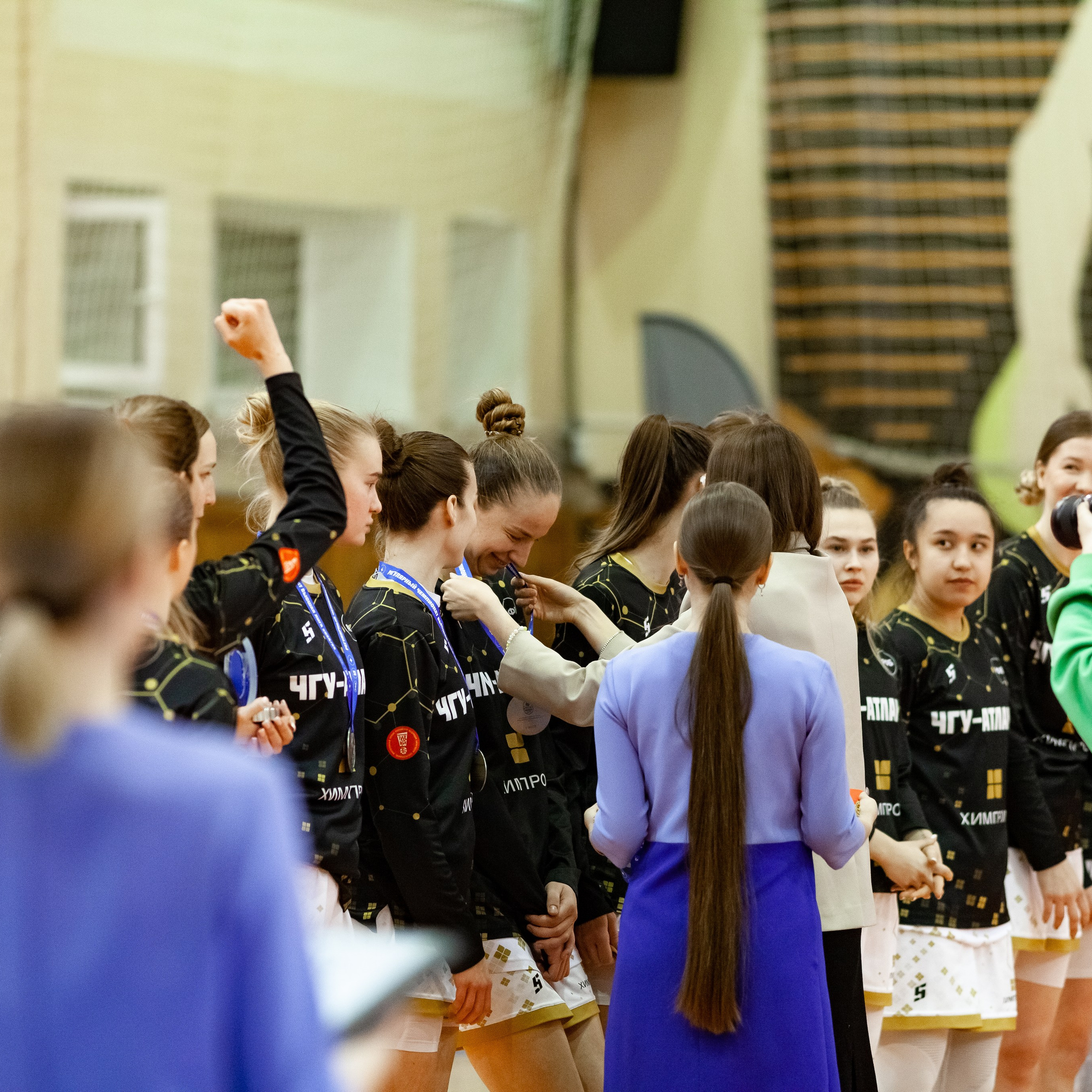 ЧГУ-Атланта — Металлург 3 игра. Фотография