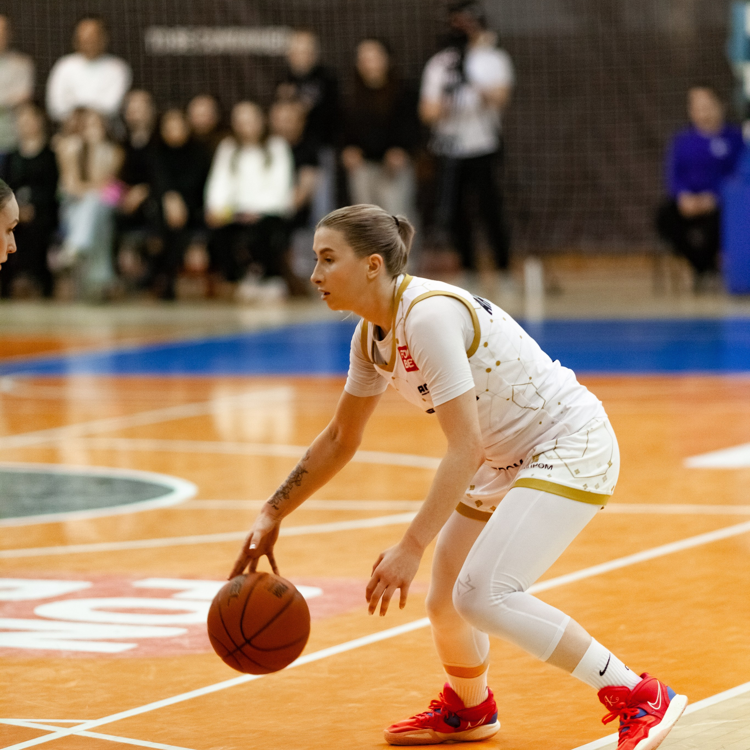 ЧГУ-Атланта — Металлург 3 игра. Фотография