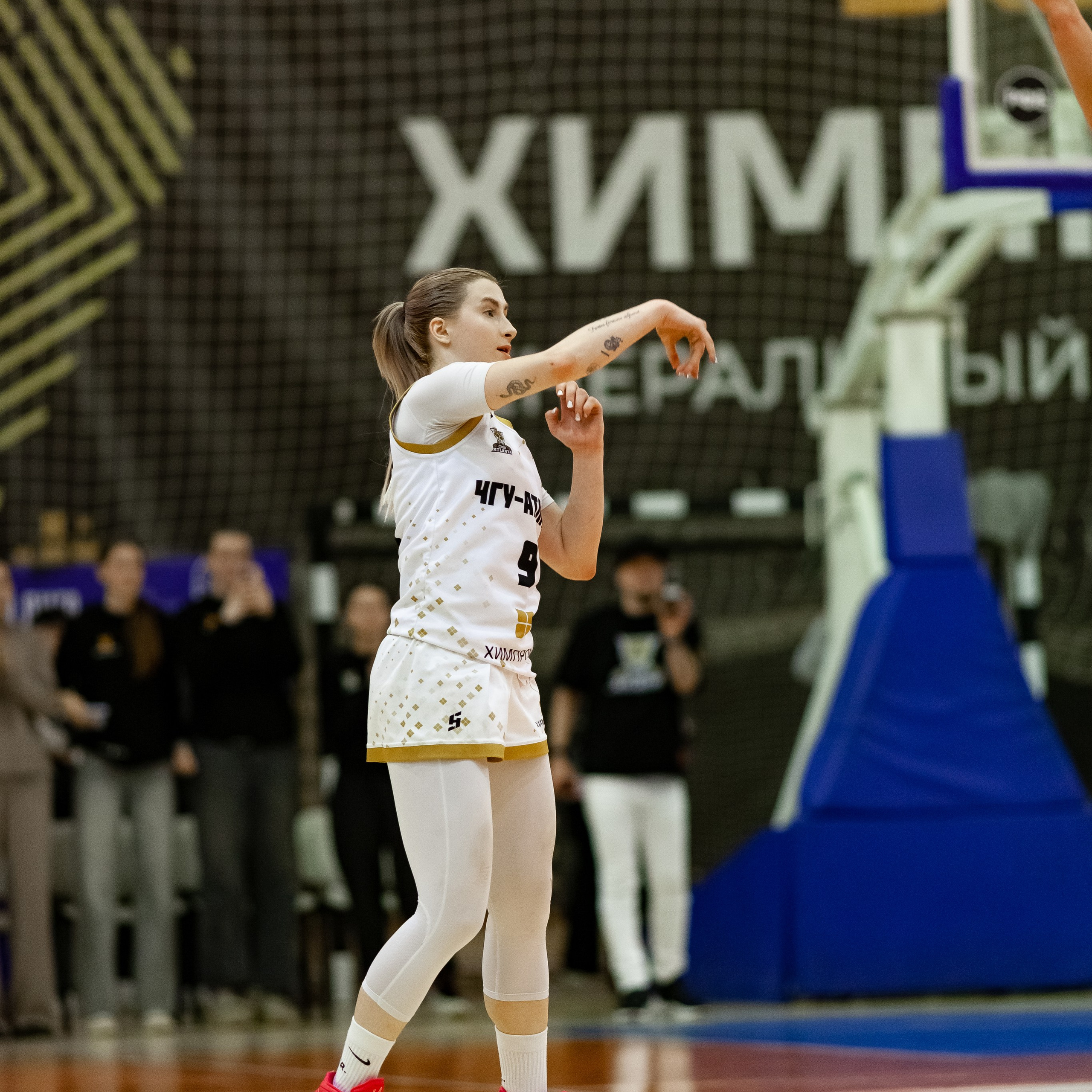 ЧГУ-Атланта — Металлург 3 игра. Фотография