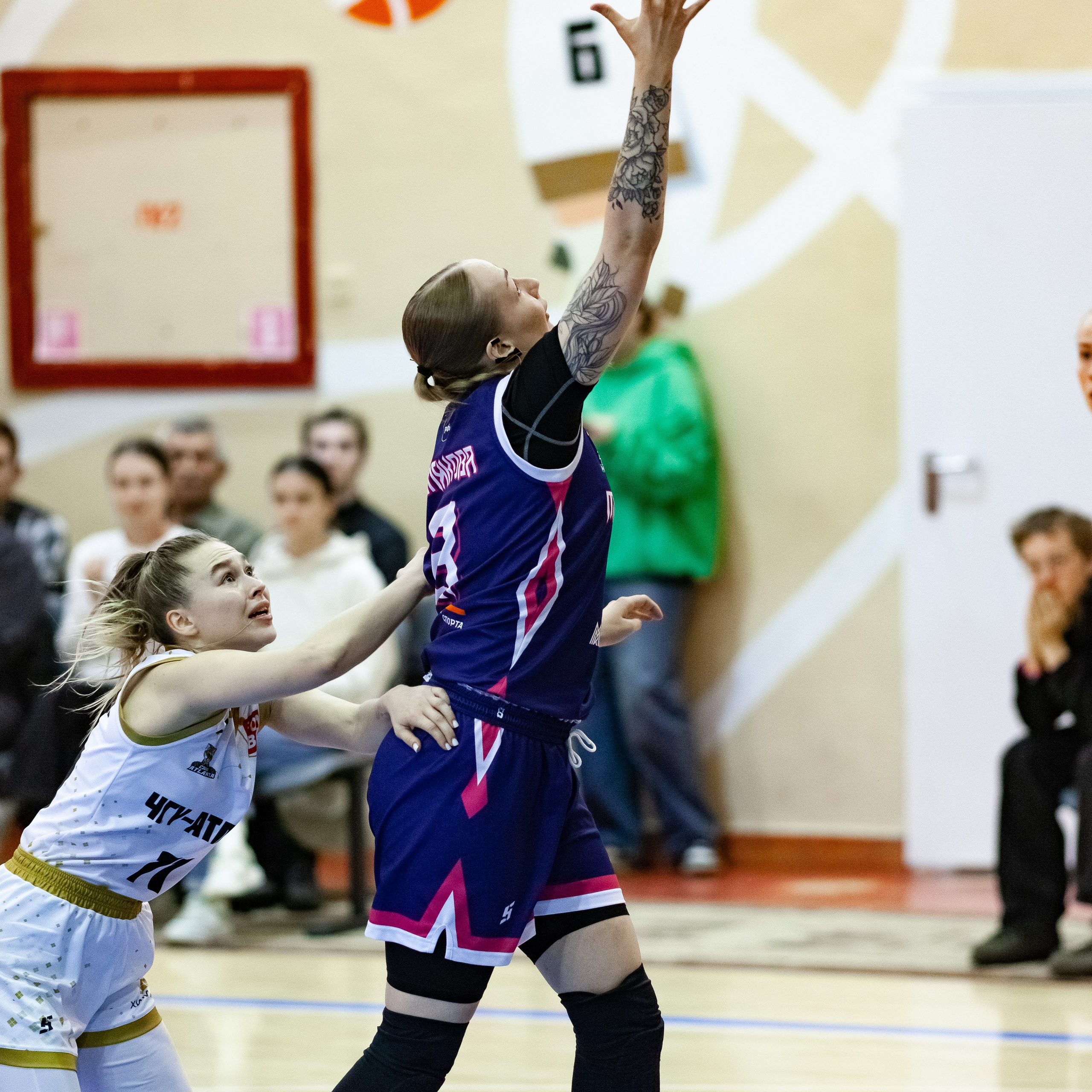 ЧГУ-Атланта — Металлург 3 игра. Фотография