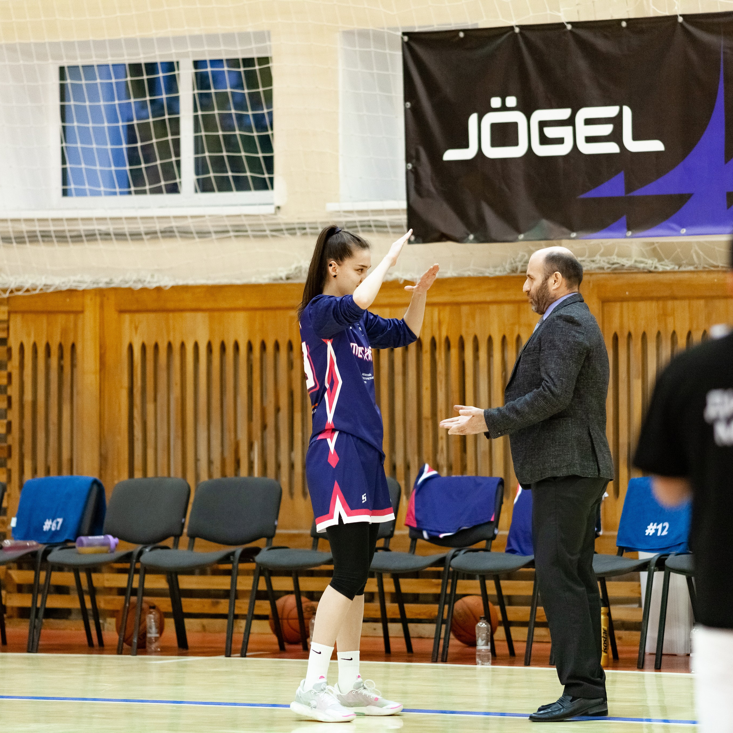 ЧГУ-Атланта — Металлург 3 игра. Фотография