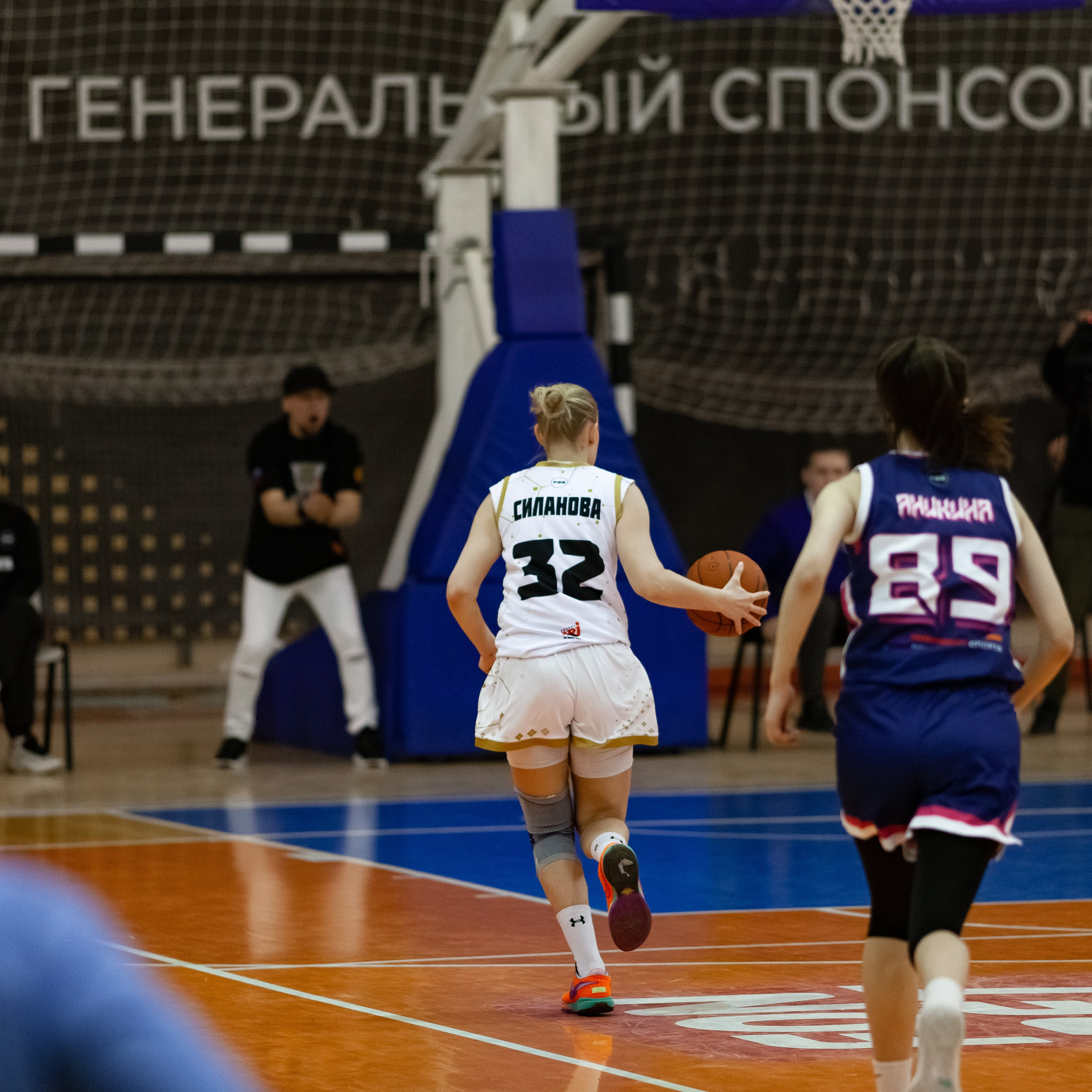 ЧГУ-Атланта — Металлург 3 игра. Фотография