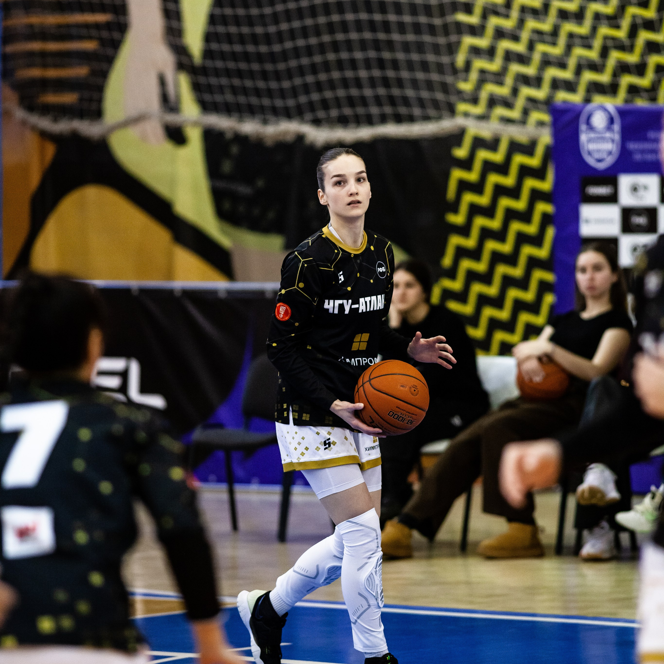 ЧГУ-Атланта — Юность 1 игра. Фотография