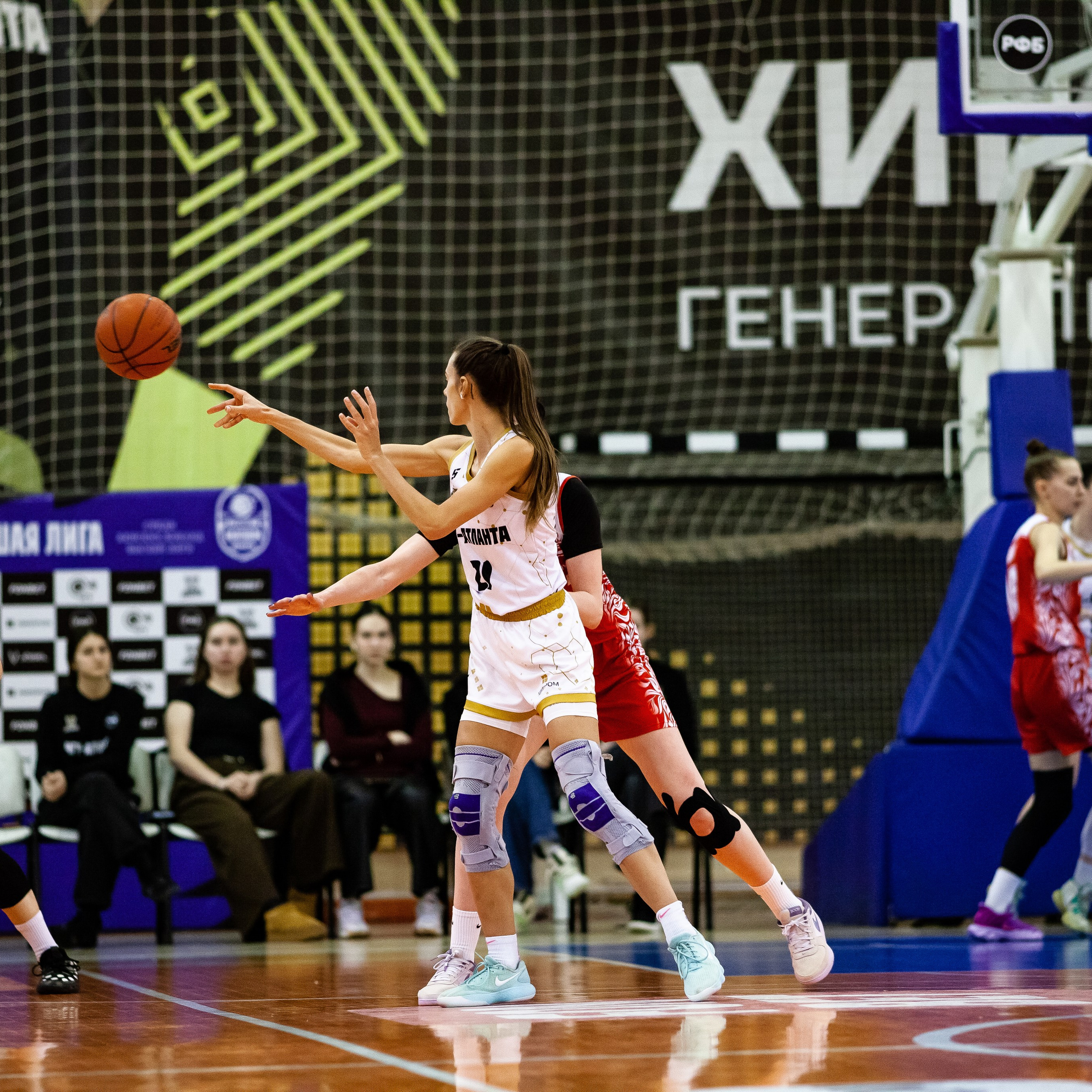 ЧГУ-Атланта — Юность 1 игра. Фотография