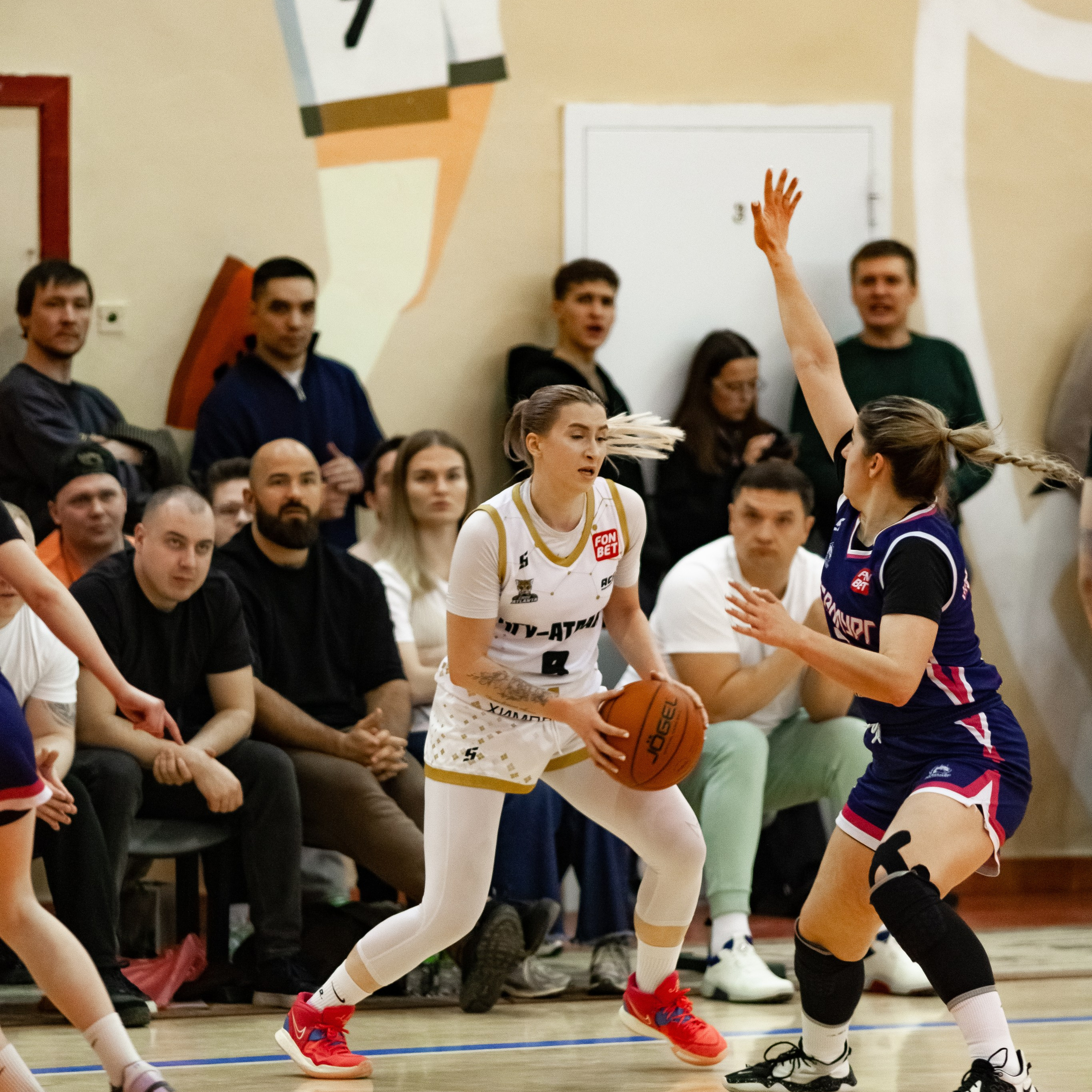 ЧГУ-Атланта — Металлург 3 игра. Фотография