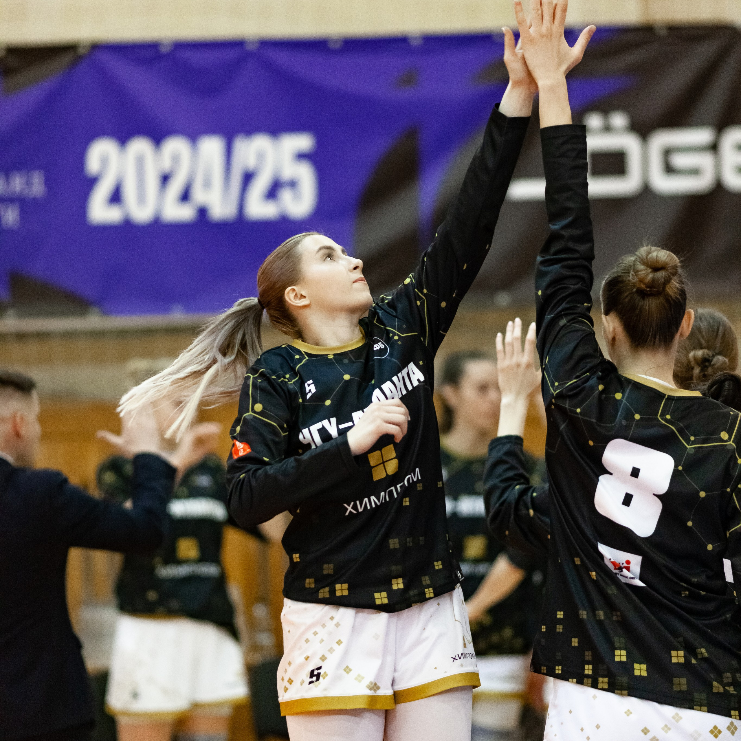 ЧГУ-Атланта — Металлург 3 игра. Фотография