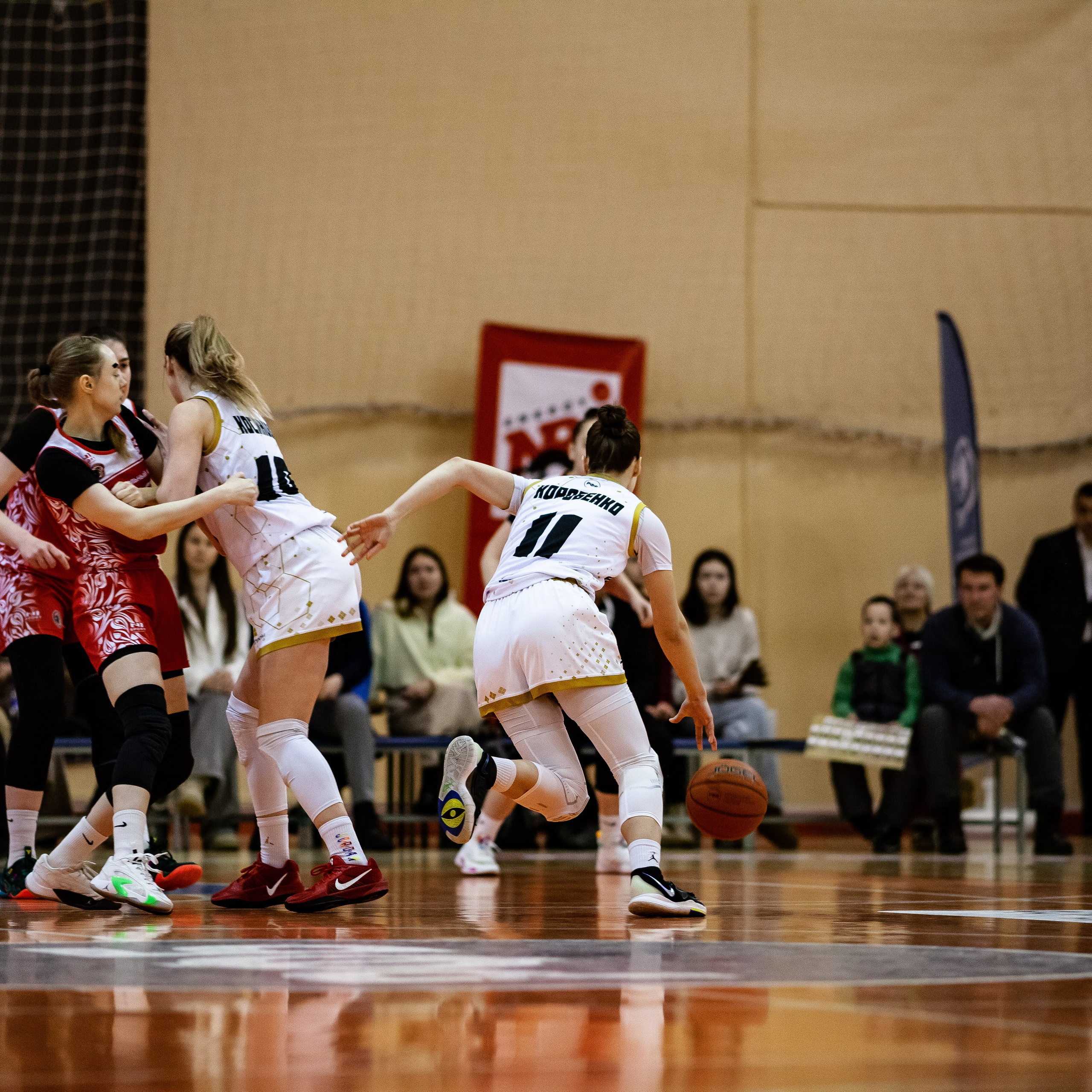 ЧГУ-Атланта — Юность 1 игра. Фотография