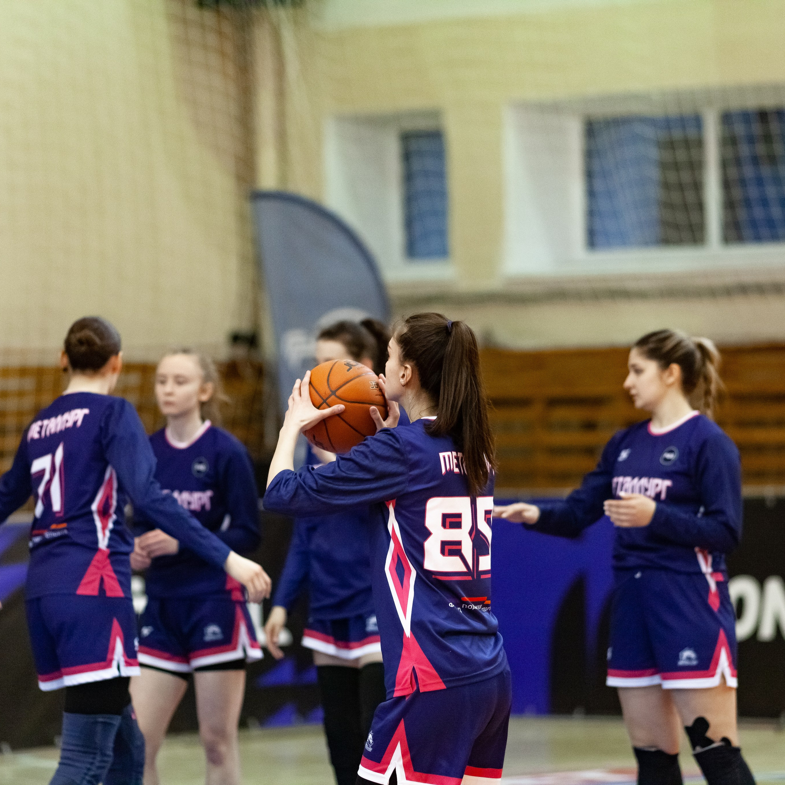 ЧГУ-Атланта — Металлург 3 игра. Фотография