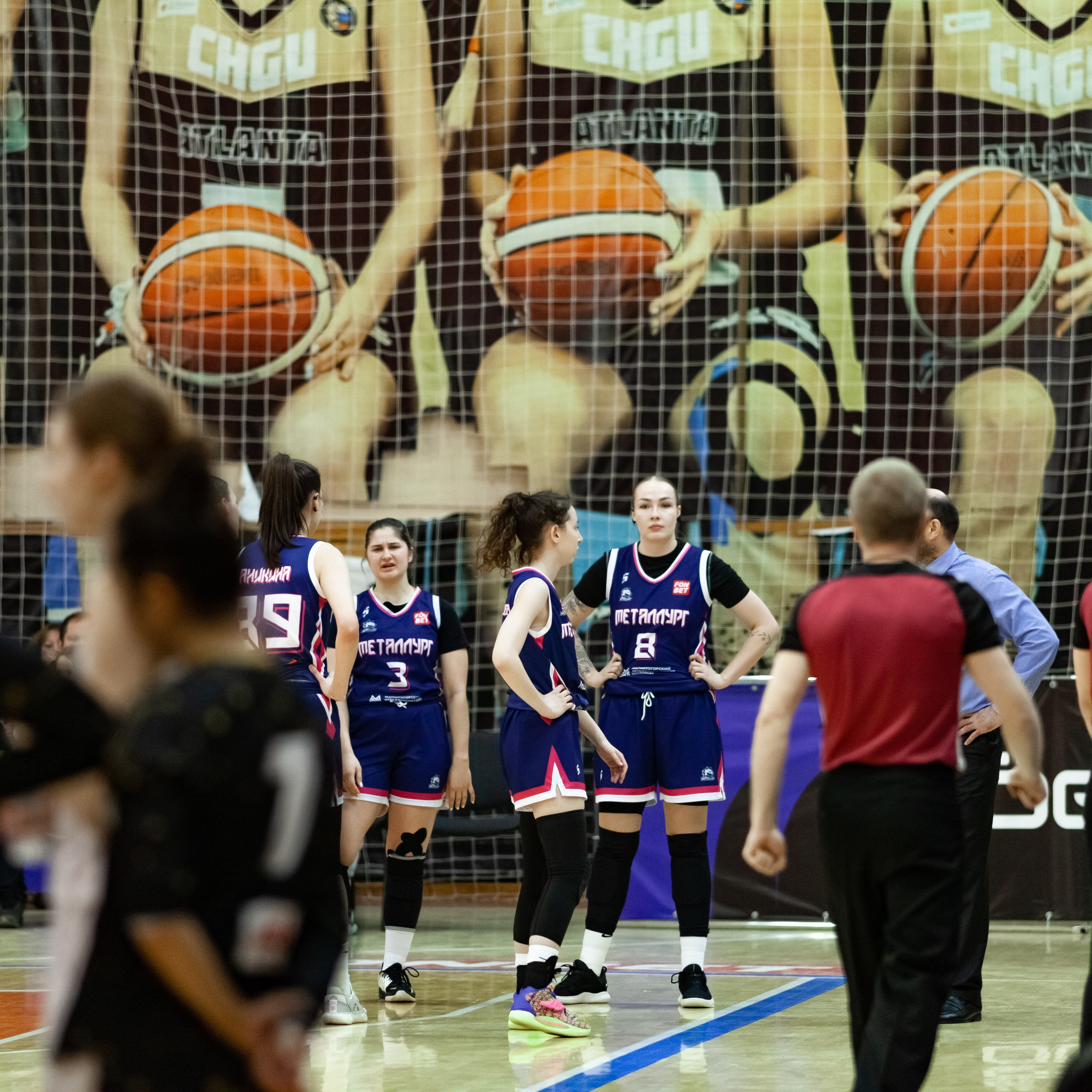 ЧГУ-Атланта — Металлург 3 игра. Фотография