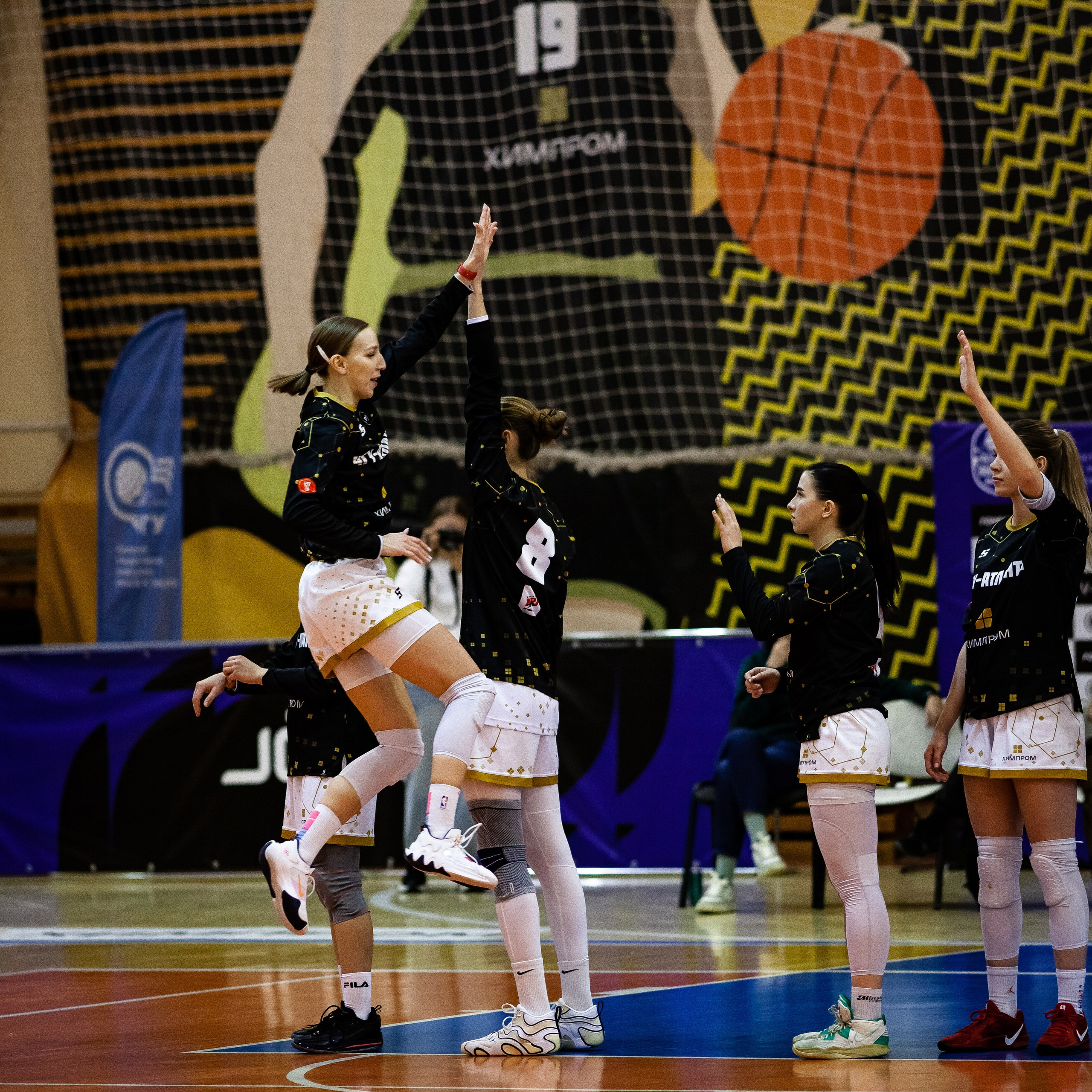 ЧГУ-Атланта — Юность 1 игра. Фотография