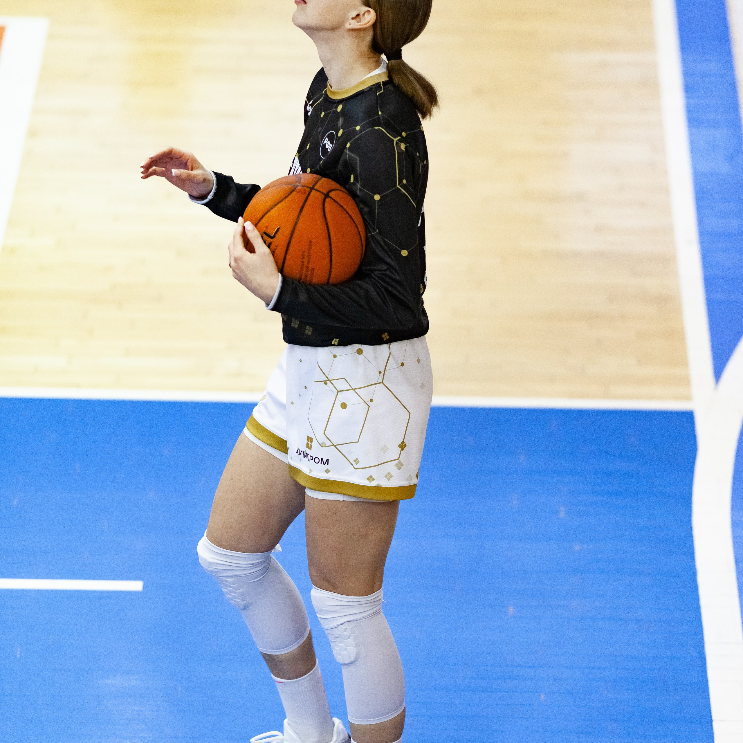 ЧГУ-Атланта — Металлург 3 игра. Фотография