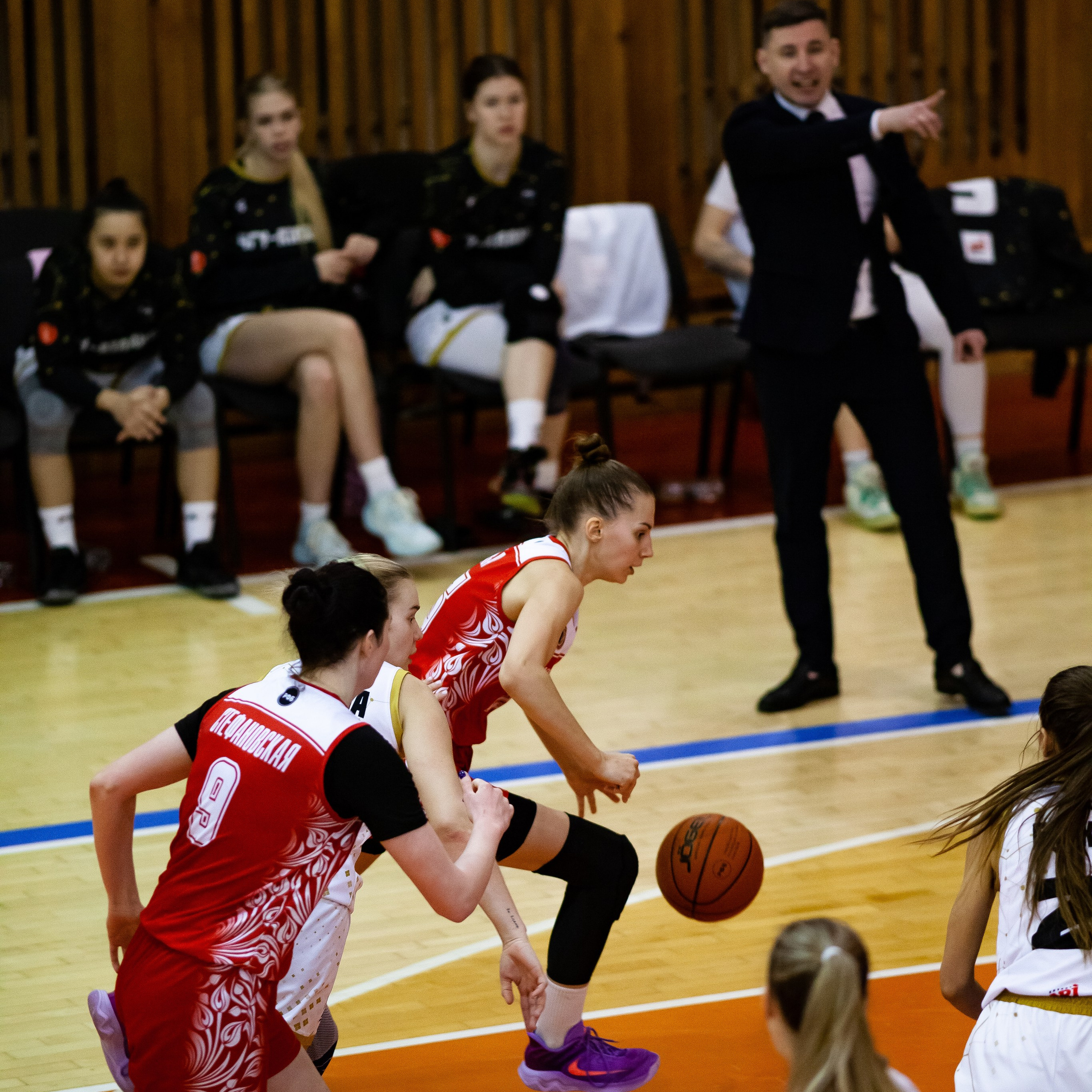 ЧГУ-Атланта — Юность 1 игра. Фотография