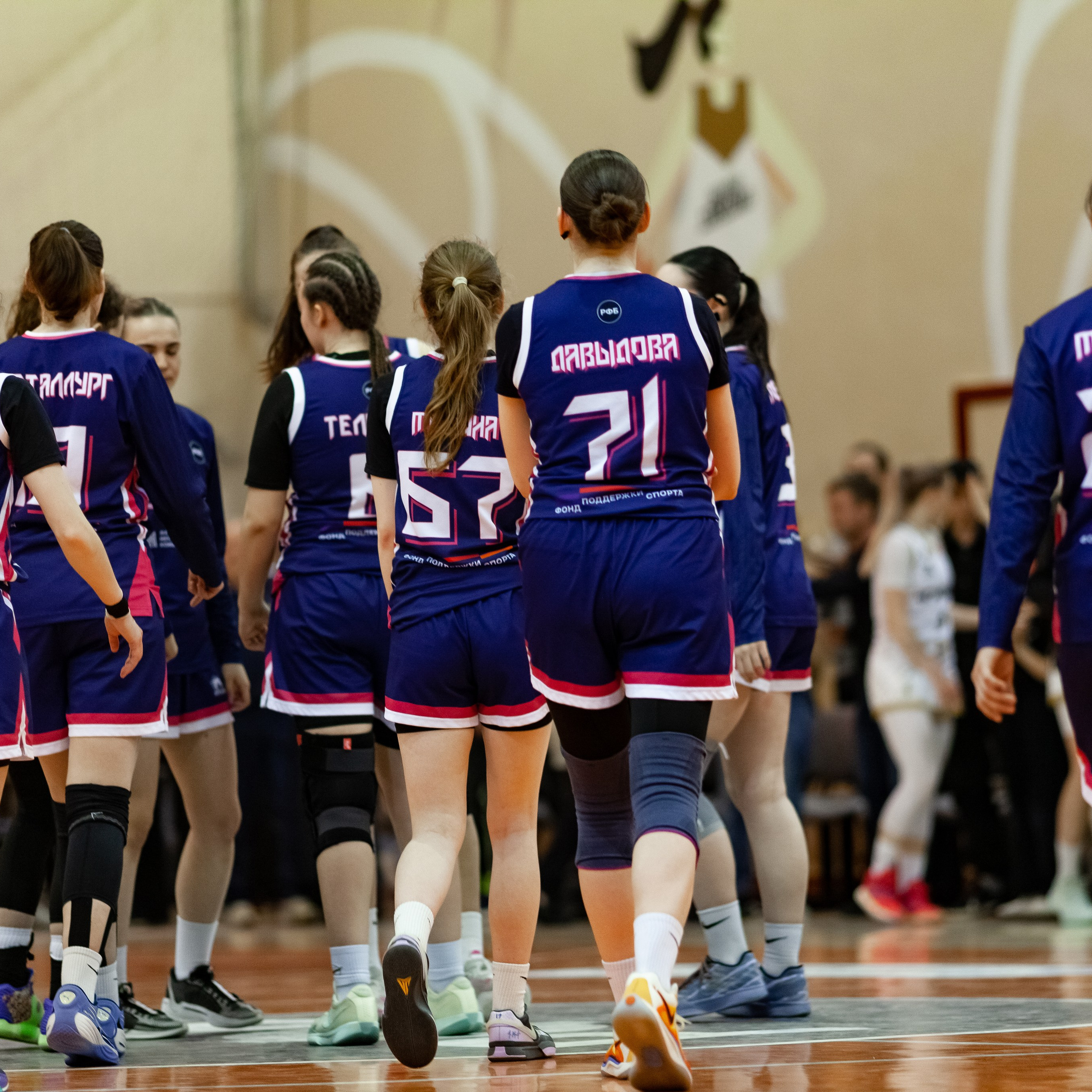 ЧГУ-Атланта — Металлург 3 игра. Фотография