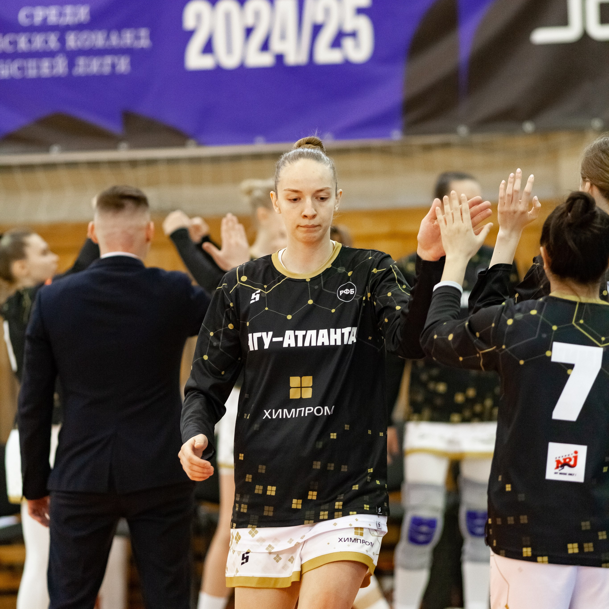 ЧГУ-Атланта — Металлург 3 игра. Фотография