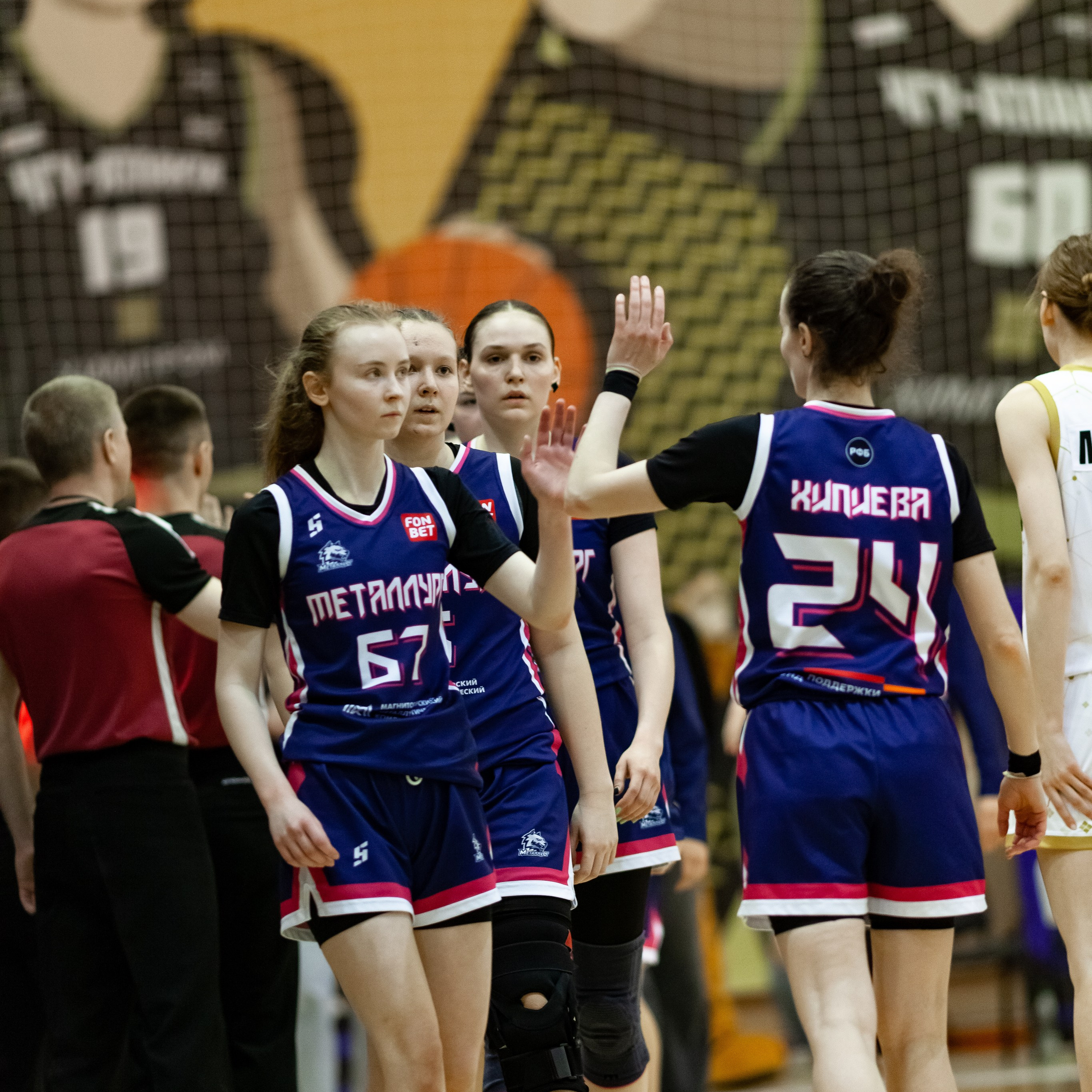 ЧГУ-Атланта — Металлург 3 игра. Фотография