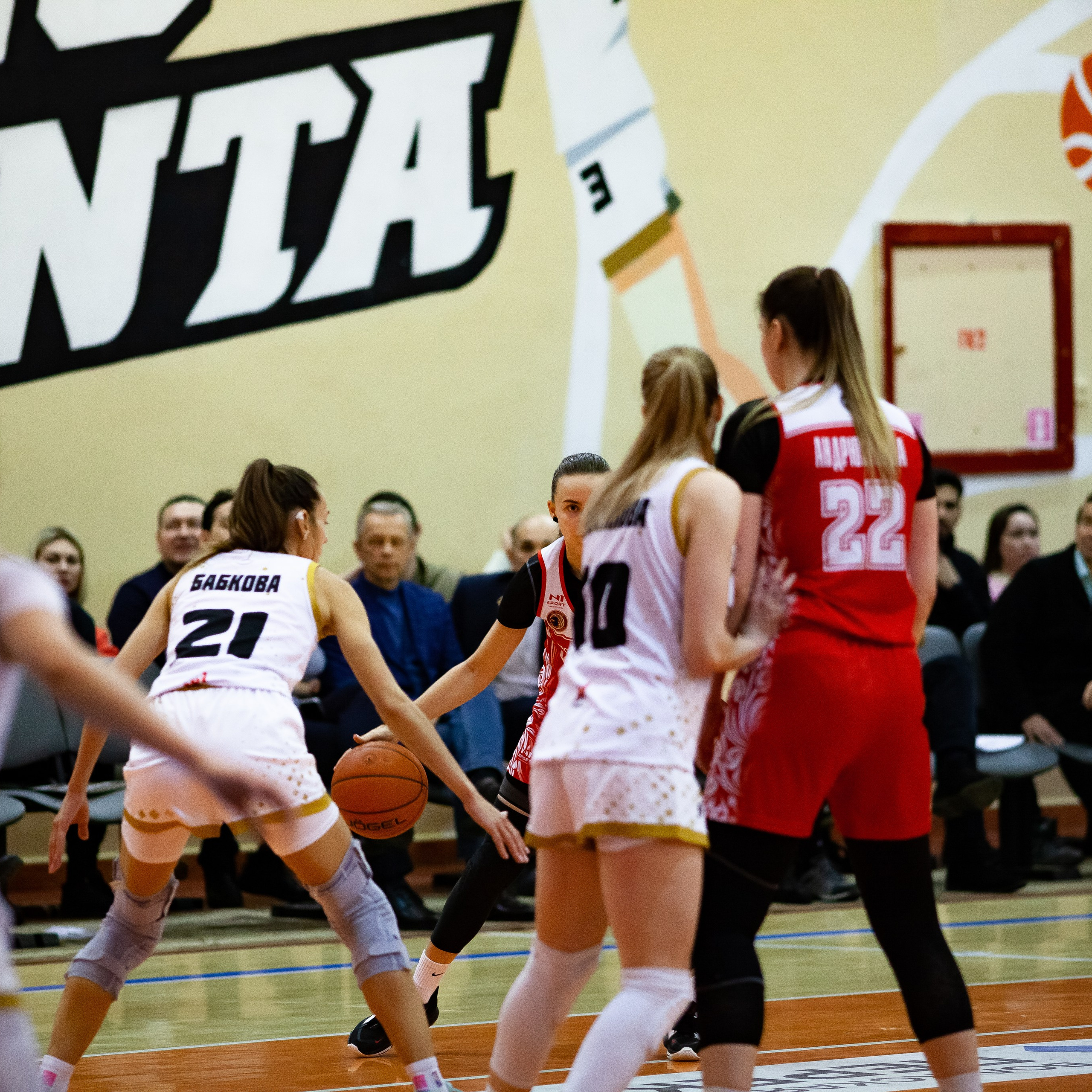 ЧГУ-Атланта — Юность 1 игра. Фотография