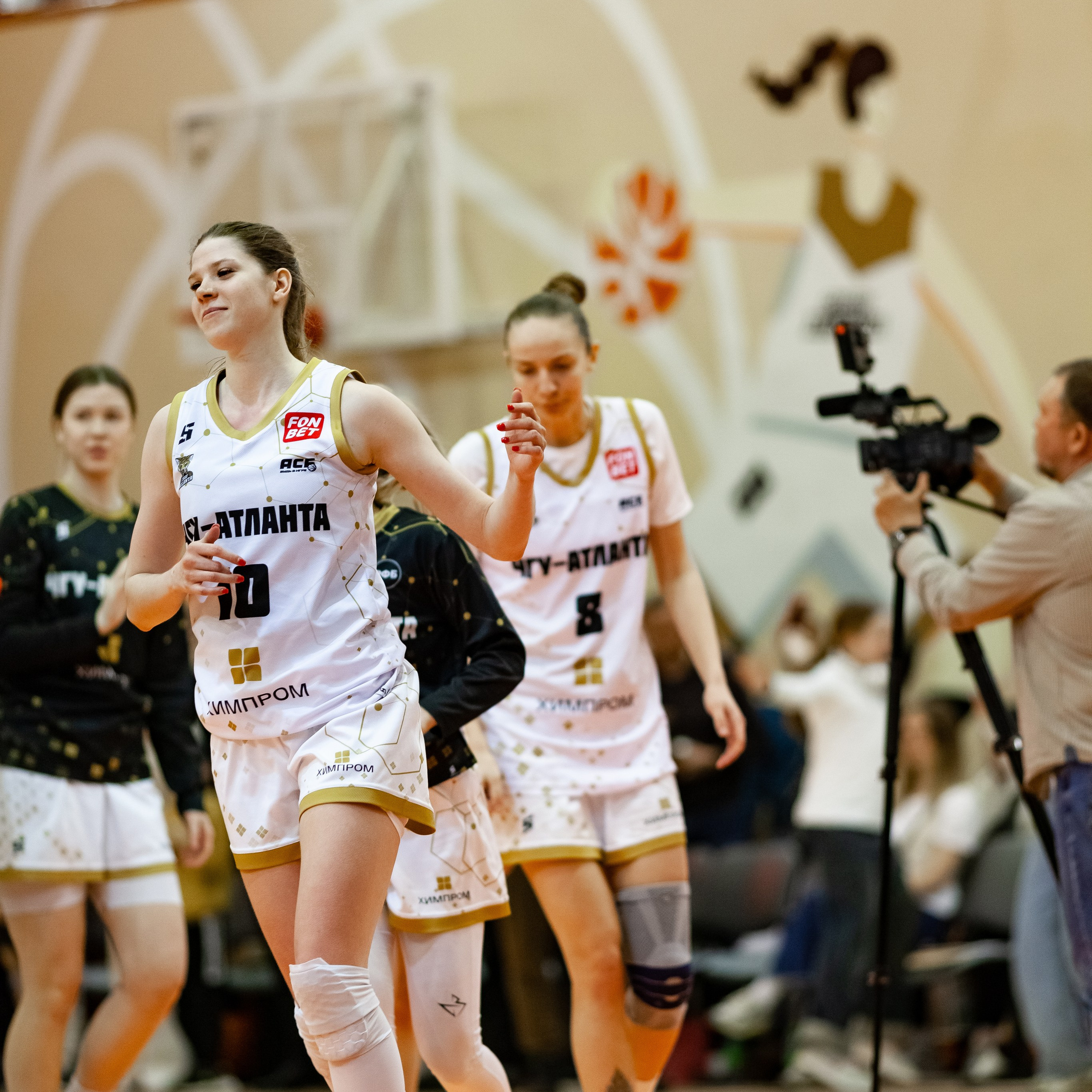 ЧГУ-Атланта — Металлург 3 игра. Фотография