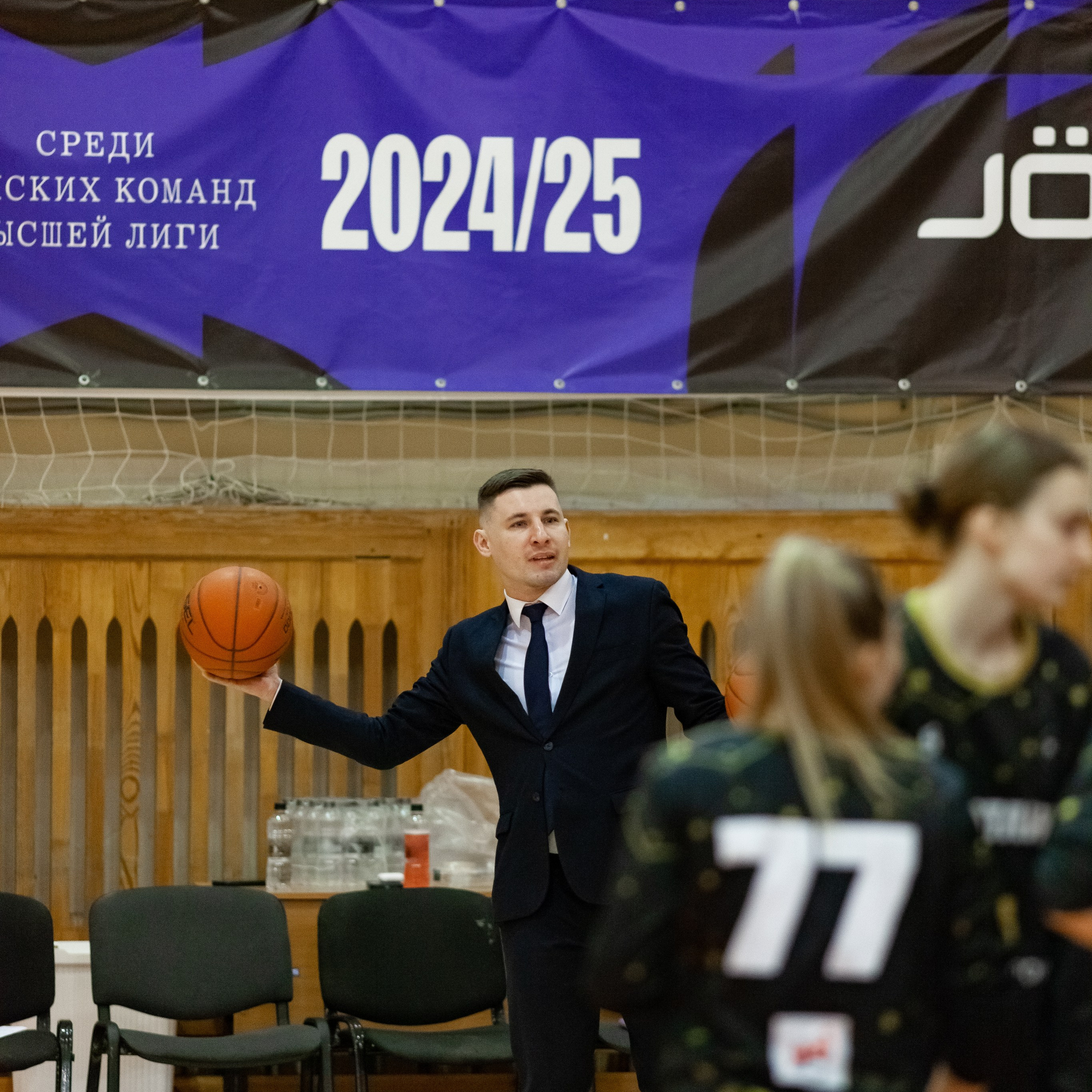 ЧГУ-Атланта — Металлург 3 игра. Фотография