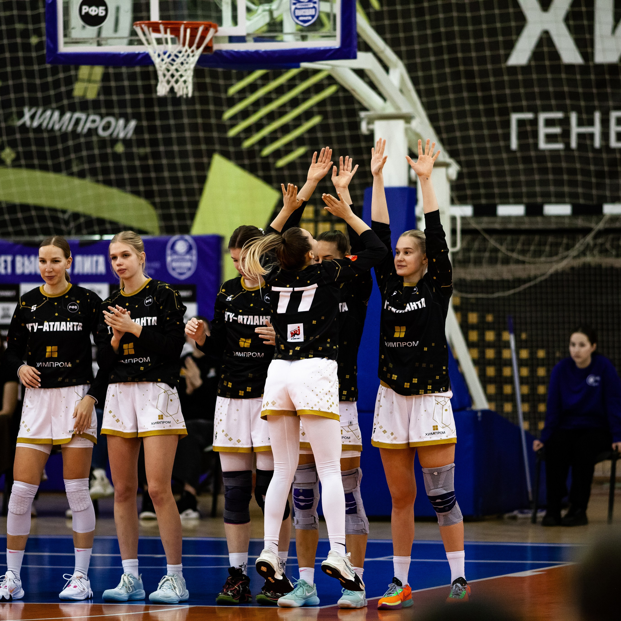 ЧГУ-Атланта — Юность 1 игра. Фотография