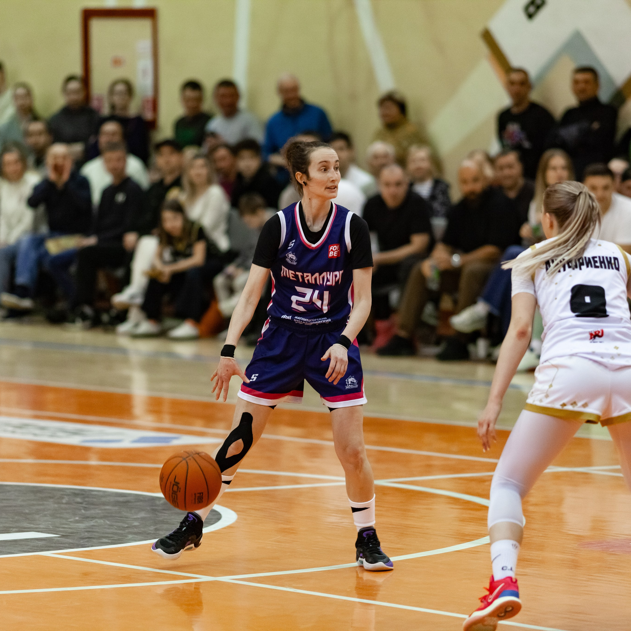 ЧГУ-Атланта — Металлург 3 игра. Фотография