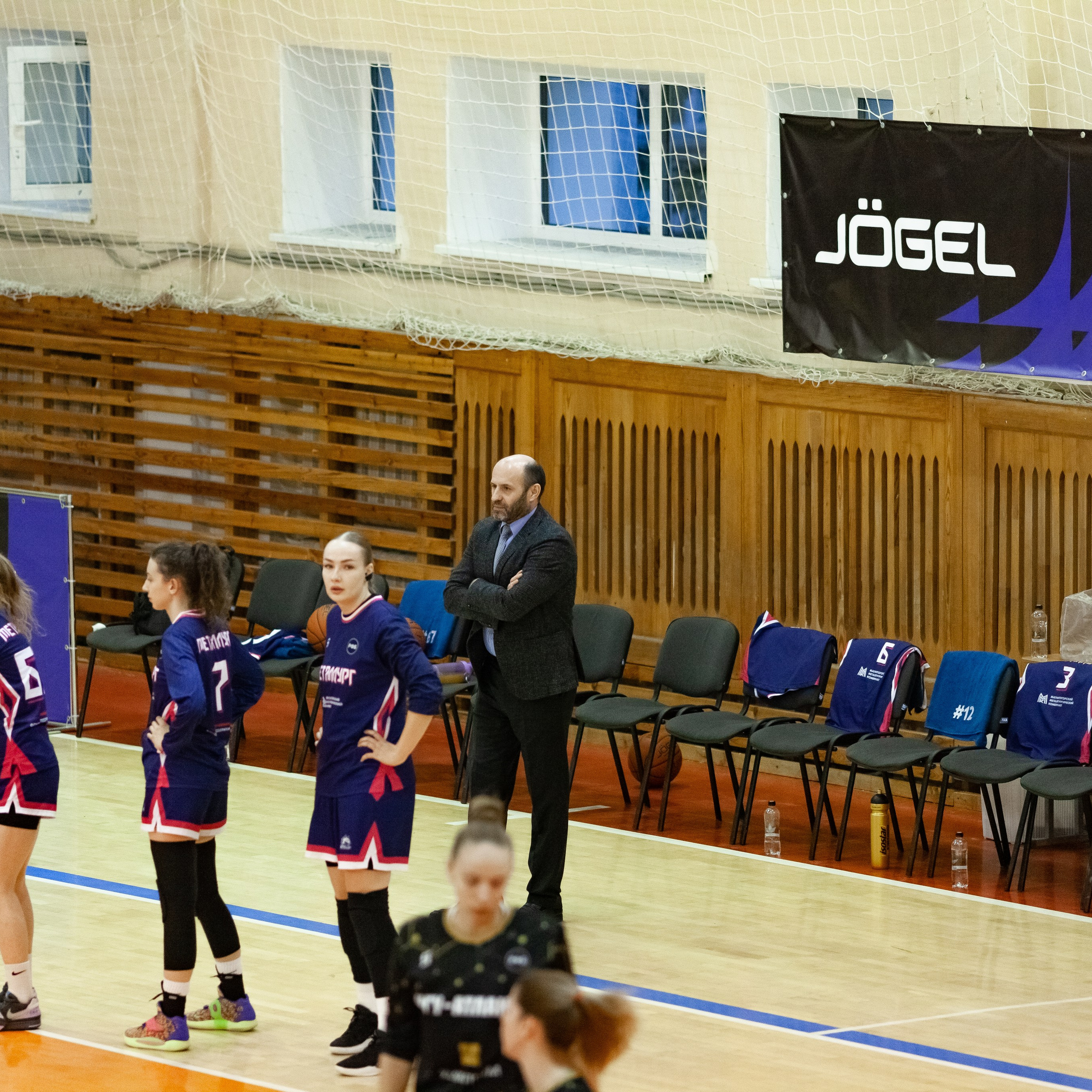 ЧГУ-Атланта — Металлург 3 игра. Фотография