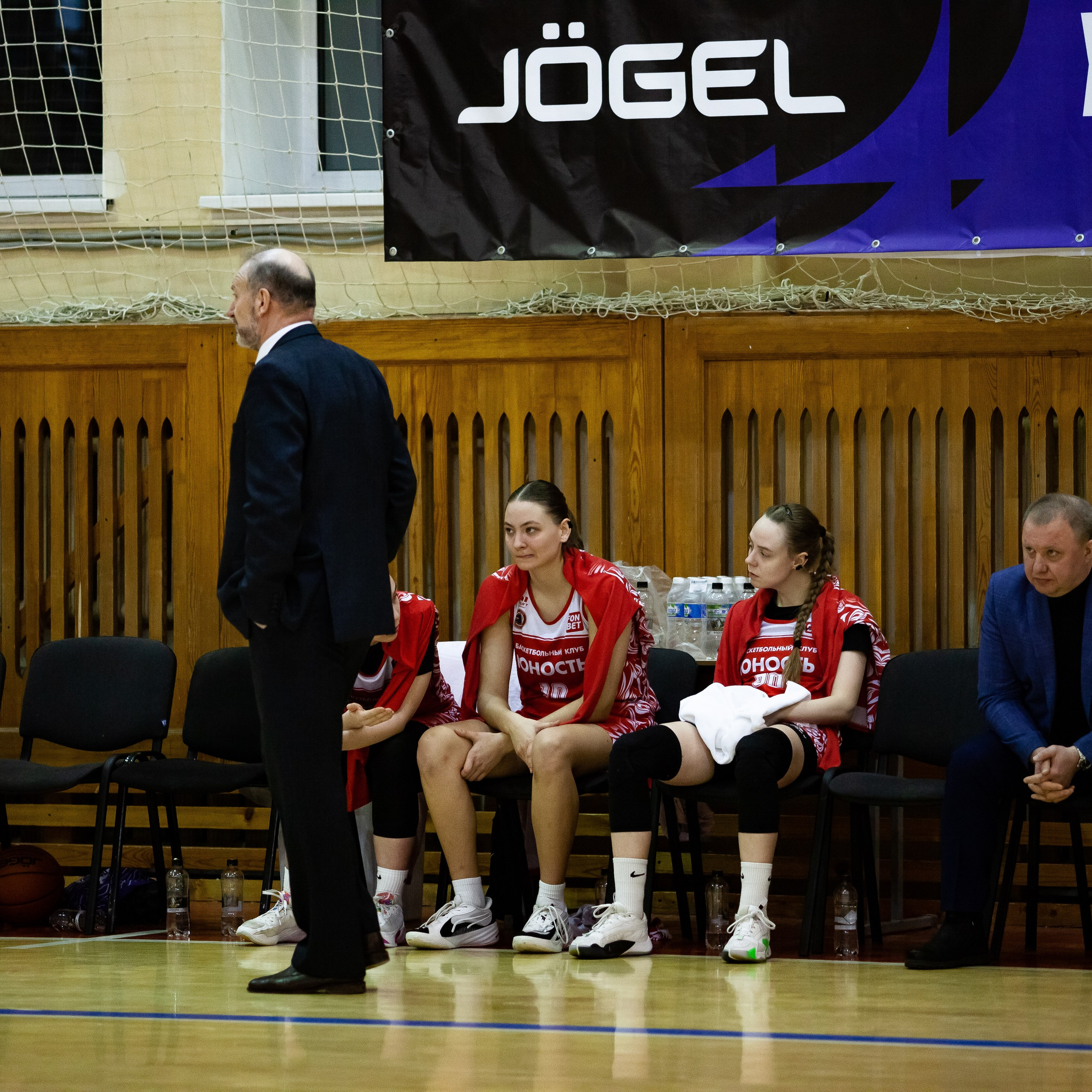 ЧГУ-Атланта — Юность 1 игра. Фотография