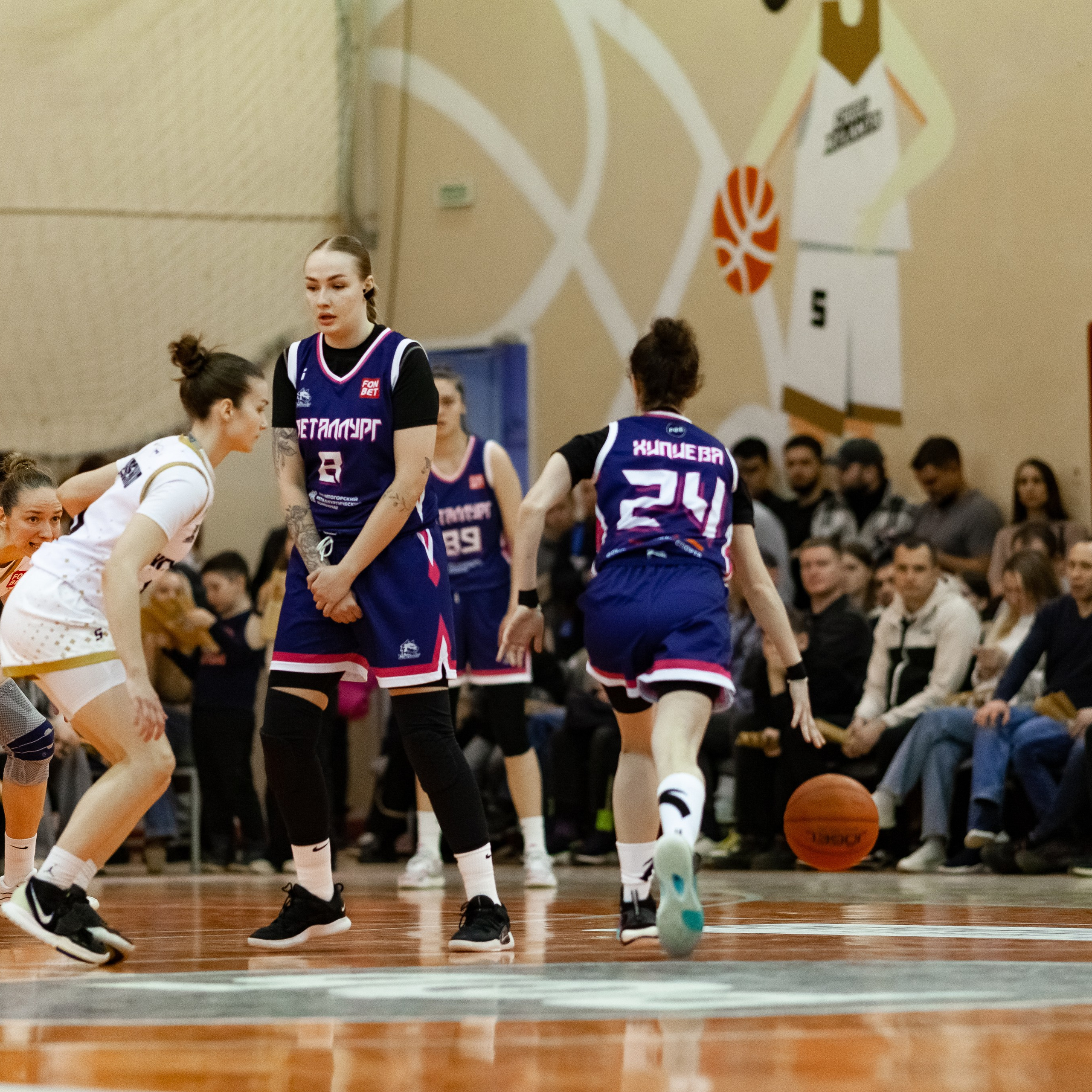 ЧГУ-Атланта — Металлург 3 игра. Фотография