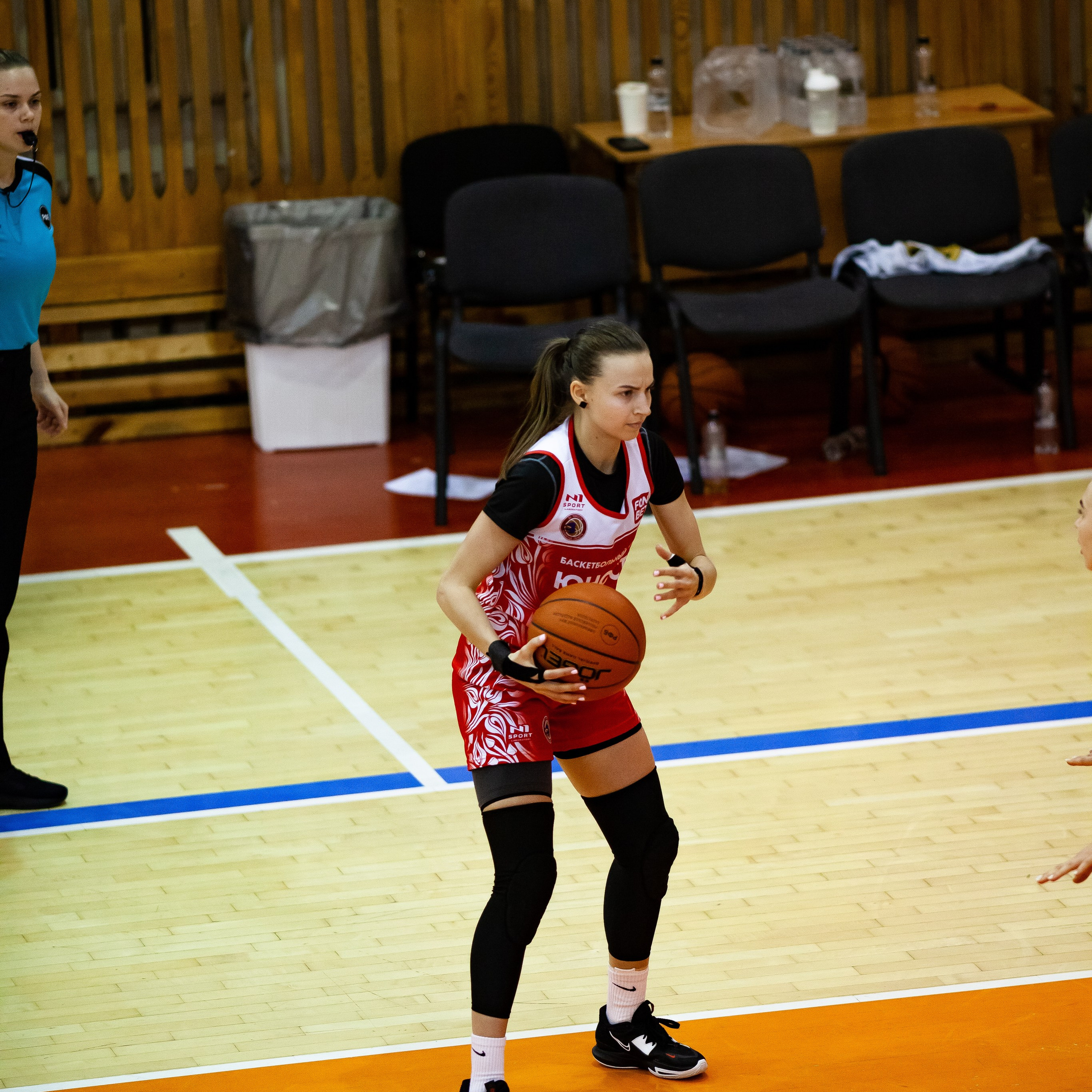 ЧГУ-Атланта — Юность 1 игра. Фотография