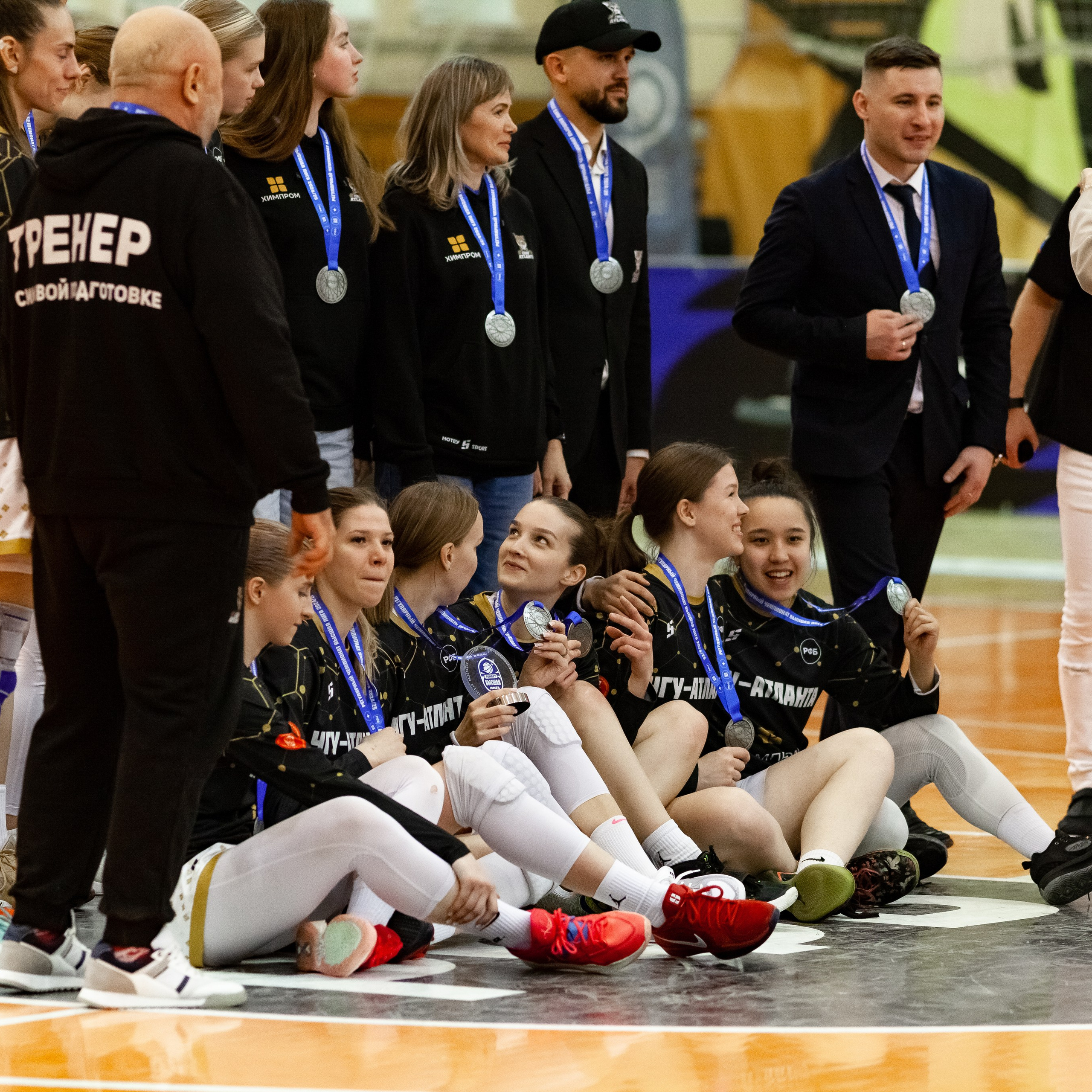 ЧГУ-Атланта — Металлург 3 игра. Фотография