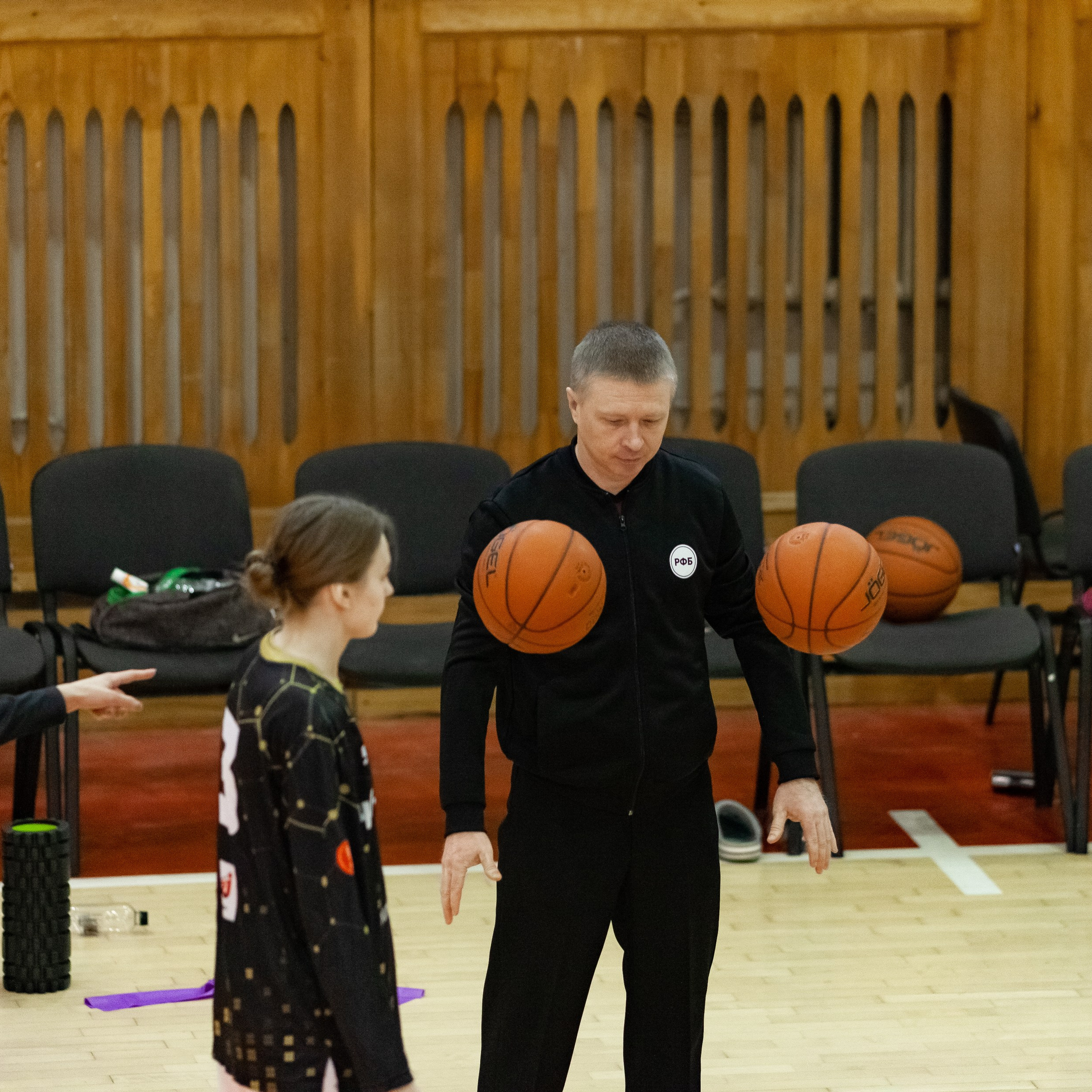 ЧГУ-Атланта — Металлург 3 игра. Фотография