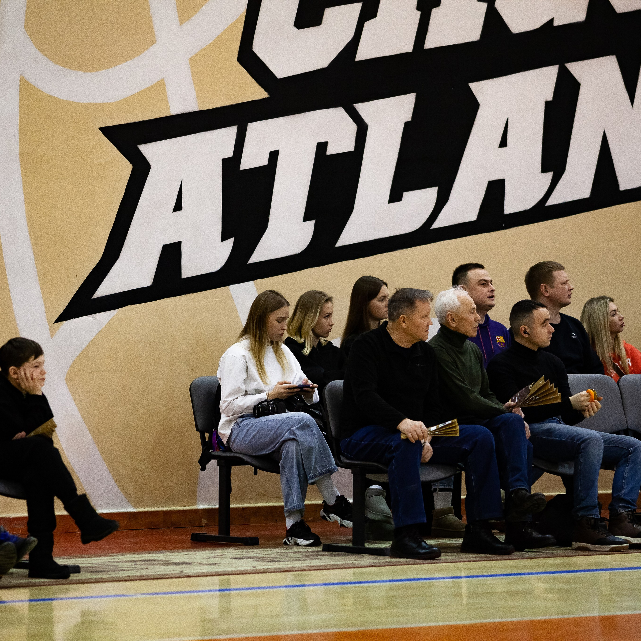 ЧГУ-Атланта — Юность 1 игра. Фотография