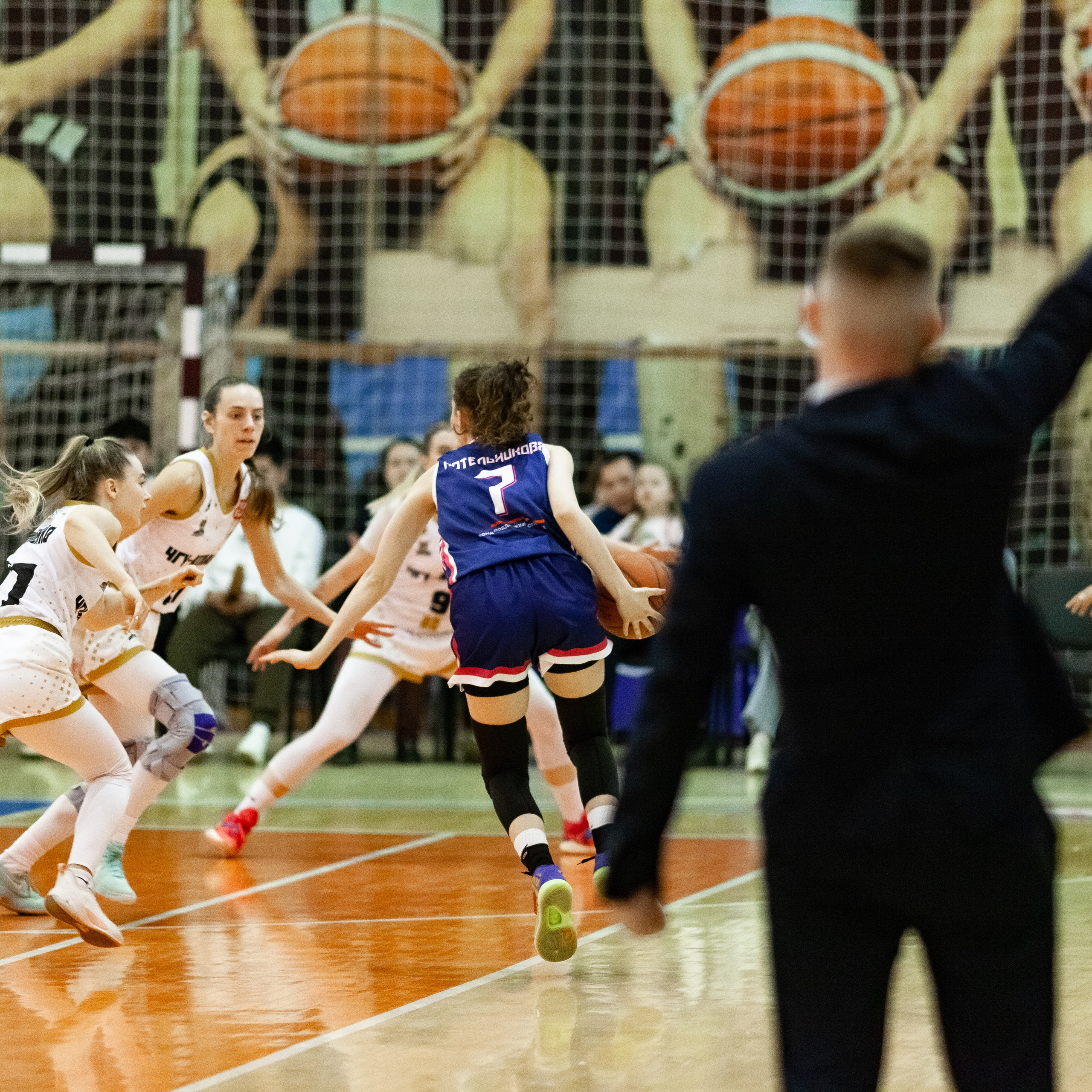 ЧГУ-Атланта — Металлург 3 игра. Фотография