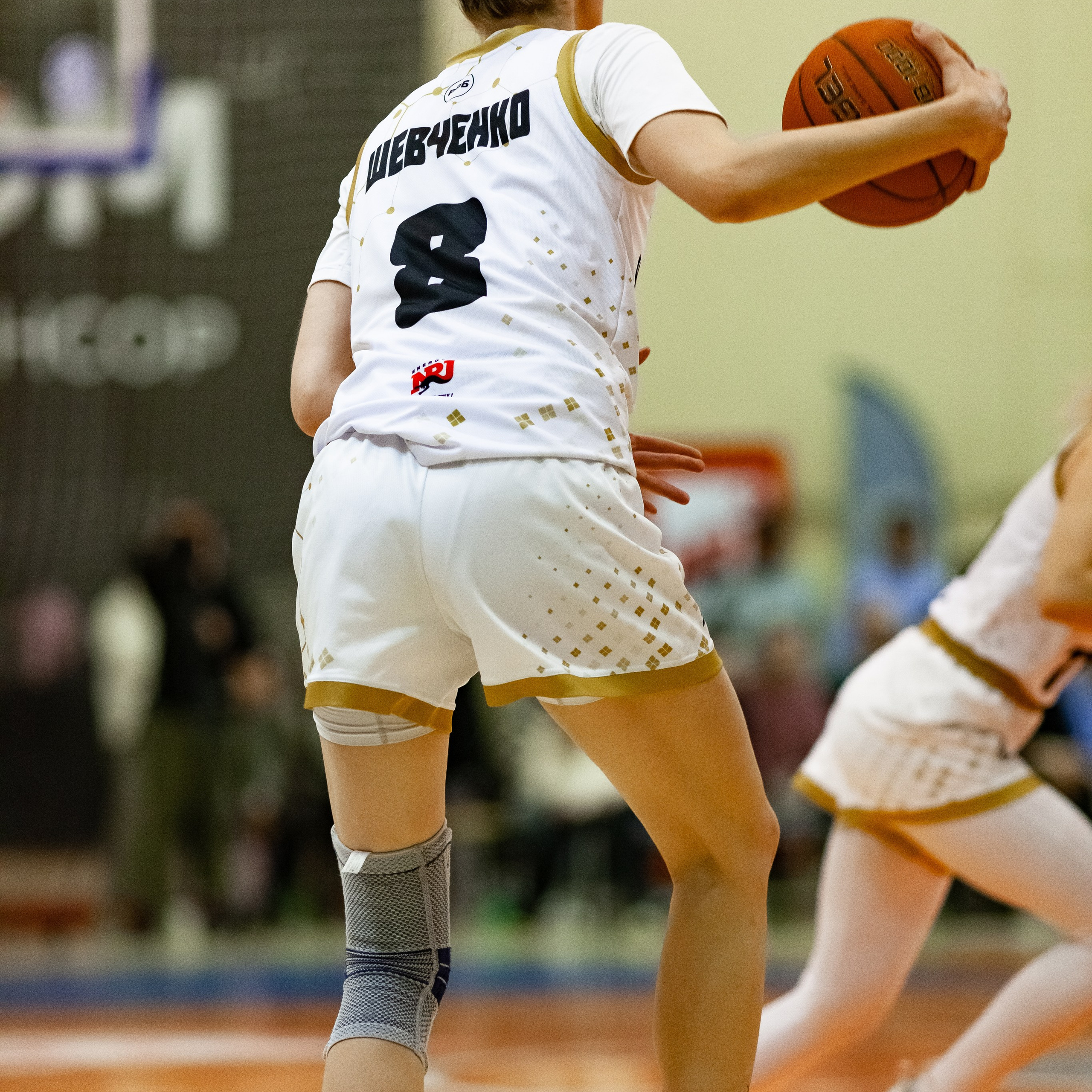 ЧГУ-Атланта — Металлург 3 игра. Фотография