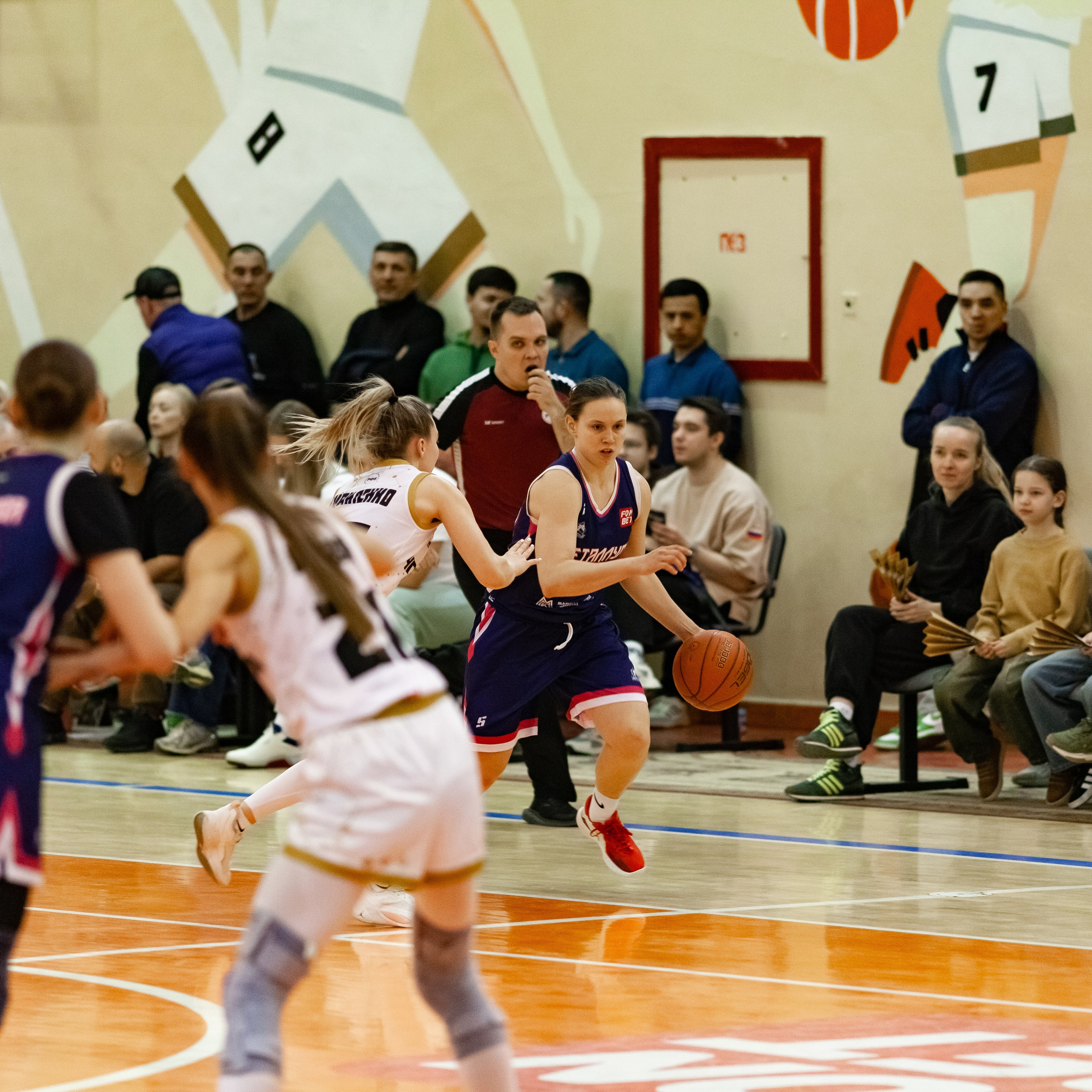 ЧГУ-Атланта — Металлург 3 игра. Фотография