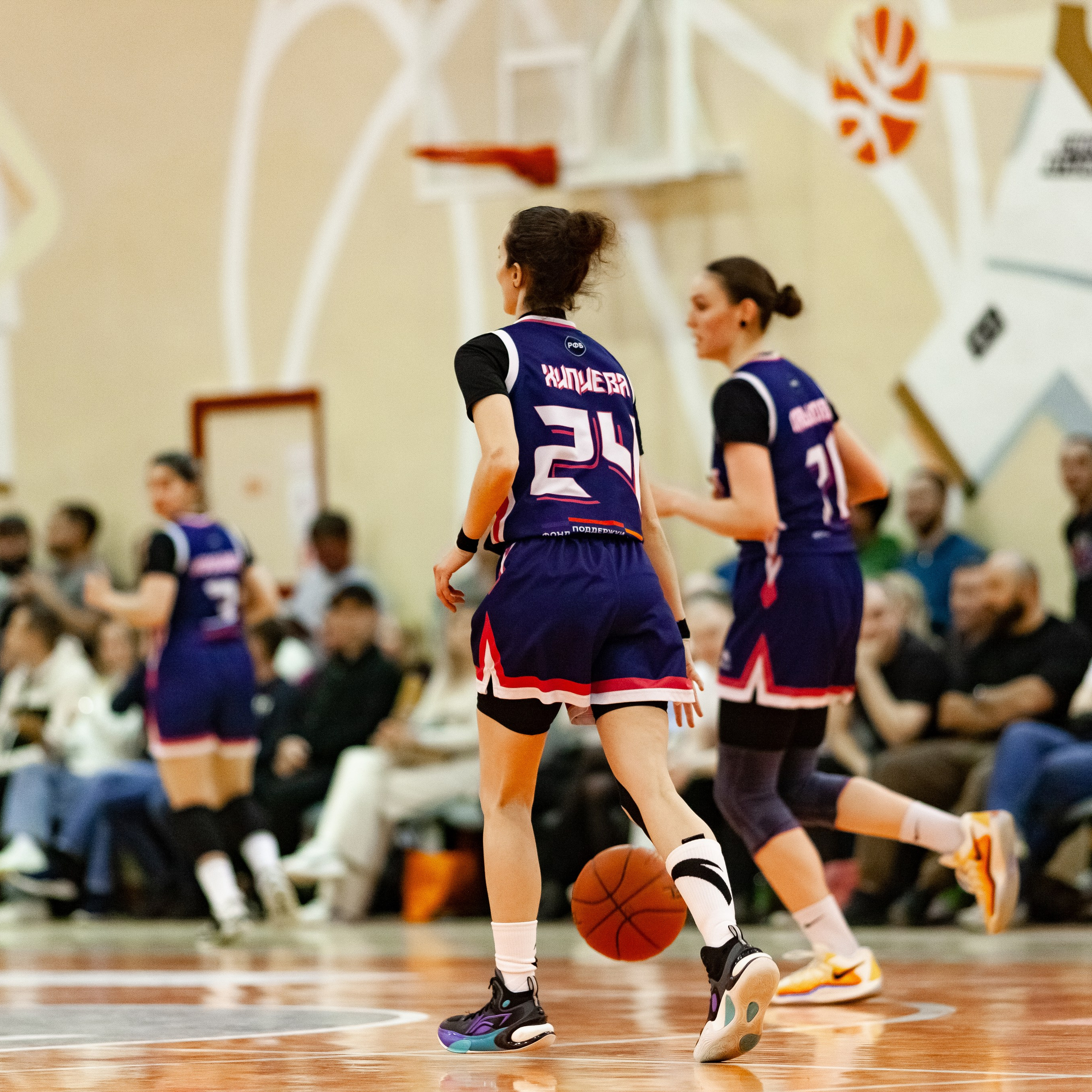 ЧГУ-Атланта — Металлург 3 игра. Фотография