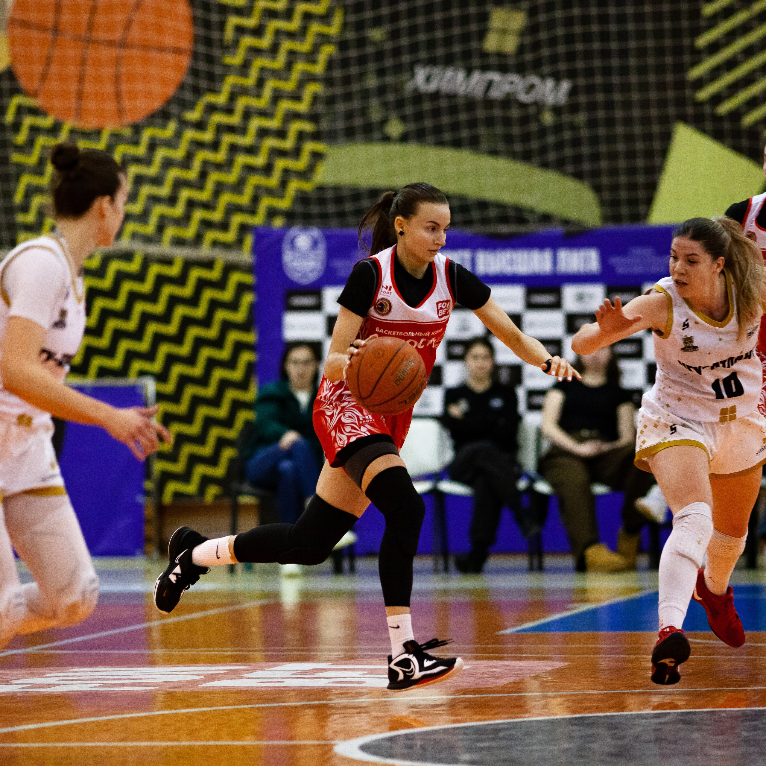 ЧГУ-Атланта — Юность 1 игра. Фотография