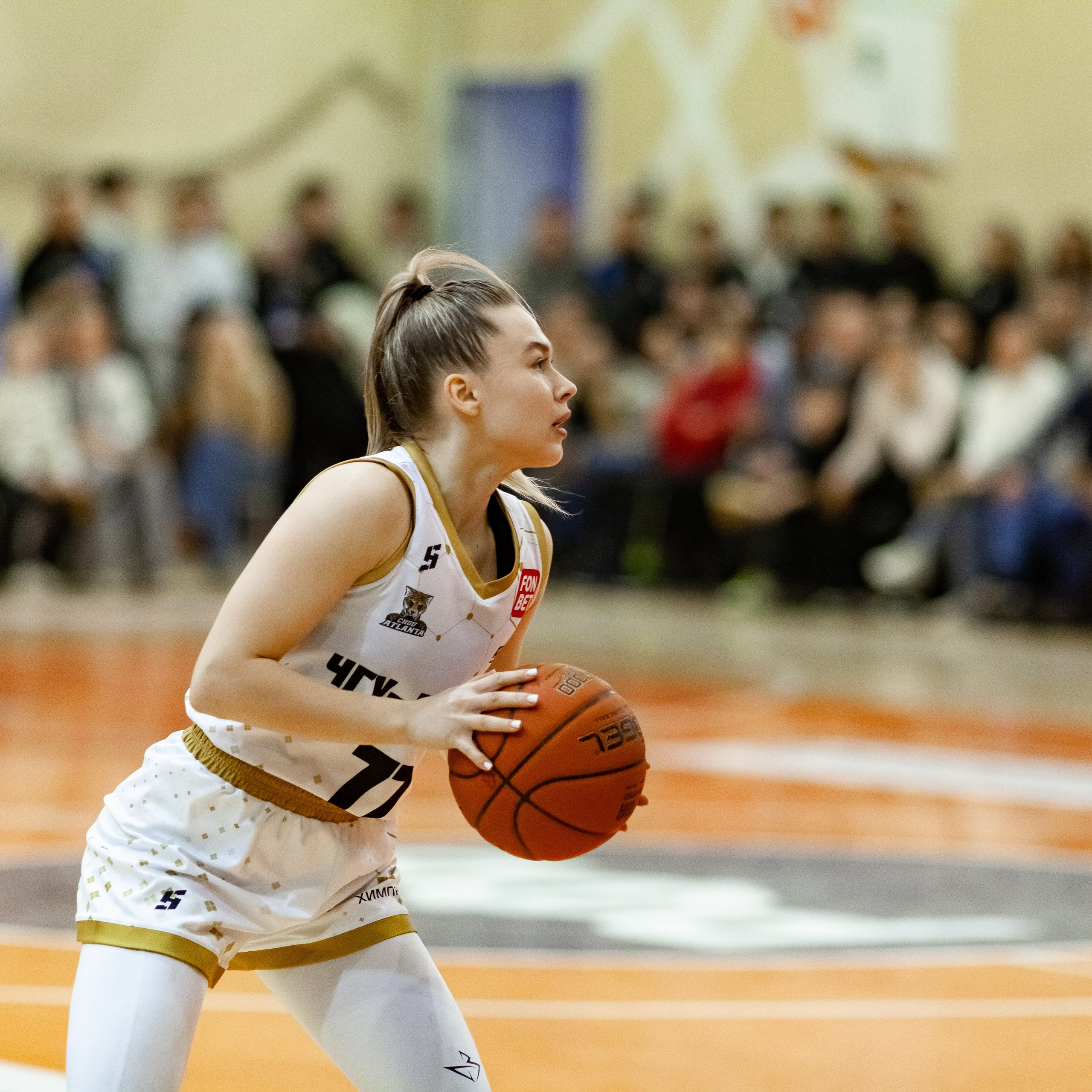 ЧГУ-Атланта — Металлург 3 игра. Фотография