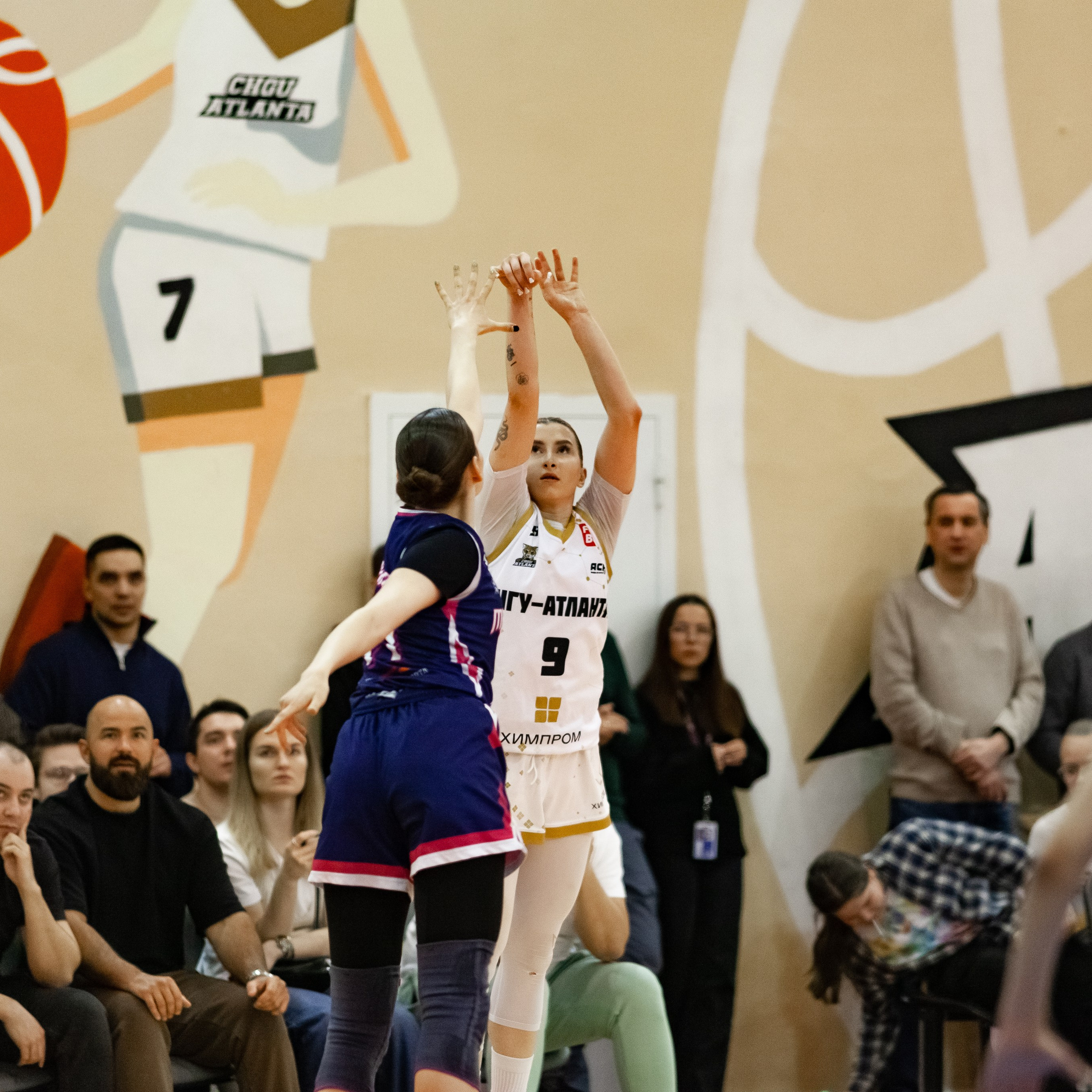 ЧГУ-Атланта — Металлург 3 игра. Фотография